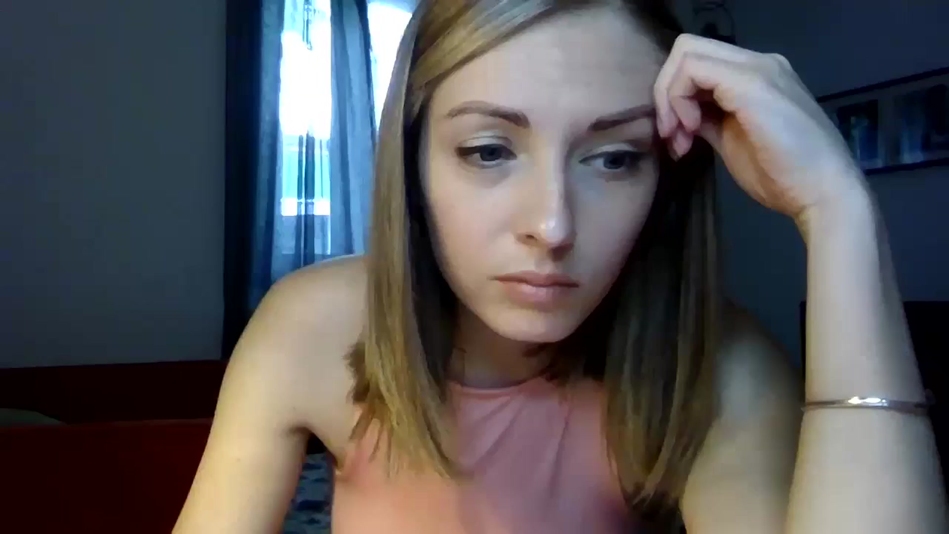 Gallery image thumbnail from Ur_kittycat's myfreecams stream on, 05/30/2024, 16:22 image 6 of 20
