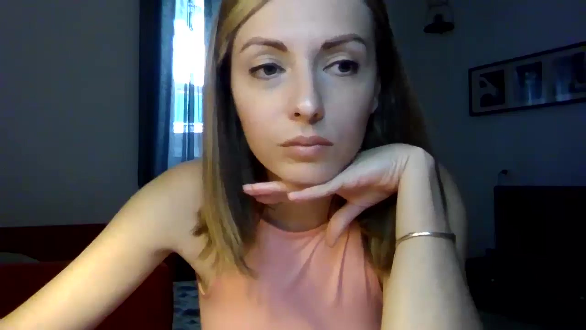 Gallery image thumbnail from Ur_kittycat's myfreecams stream on, 05/30/2024, 16:22 image 15 of 20