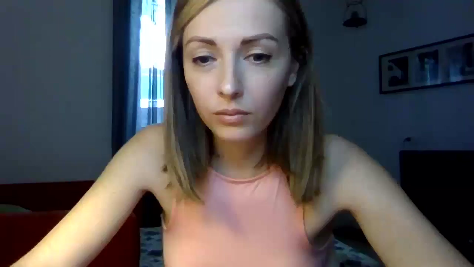 Gallery image thumbnail from Ur_kittycat's myfreecams stream on, 05/30/2024, 16:22 image 11 of 20