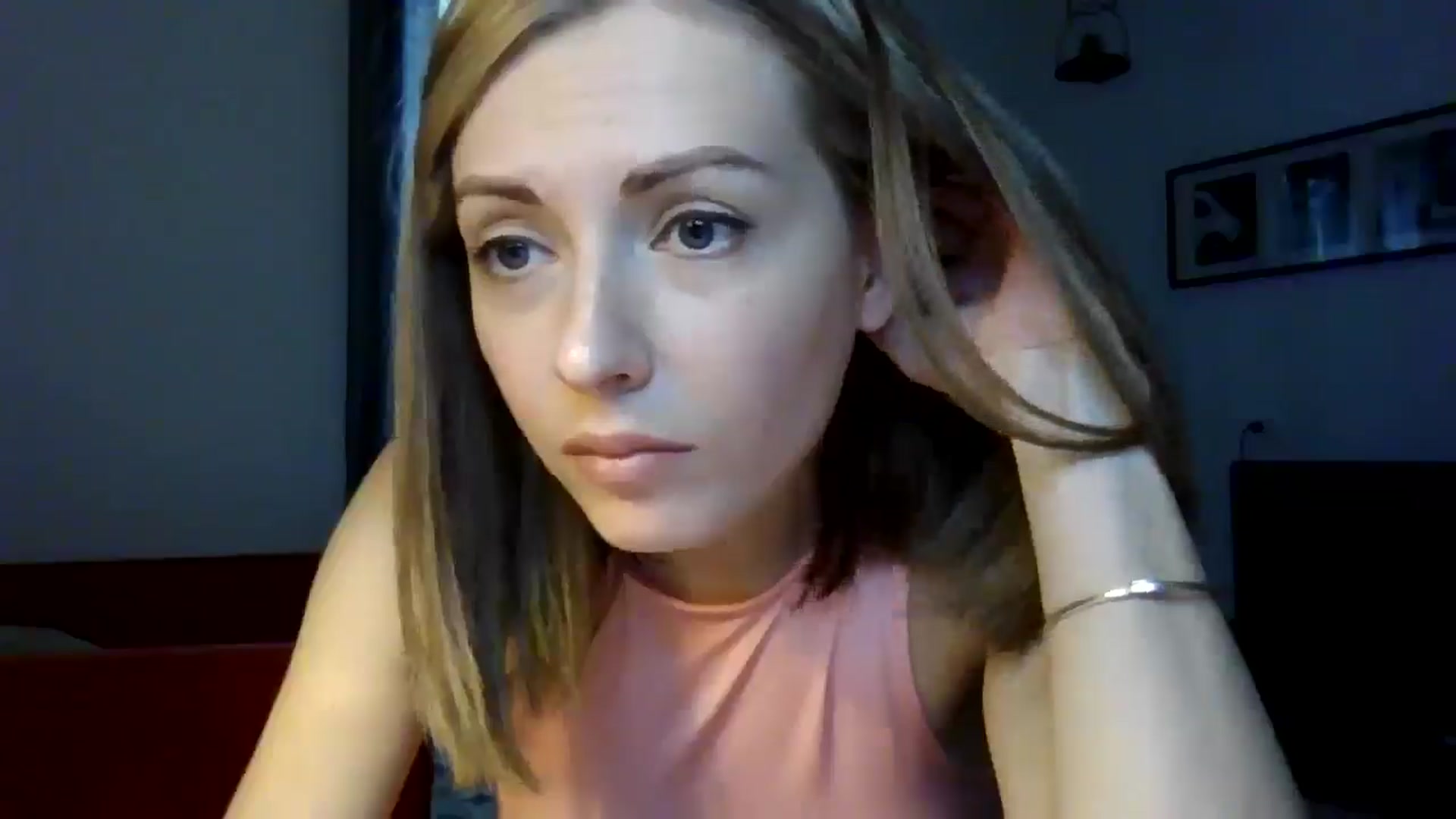 Gallery image thumbnail from Ur_kittycat's myfreecams stream on, 05/30/2024, 16:22 image 5 of 20