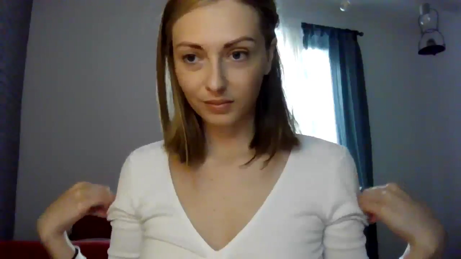 Gallery image thumbnail from Ur_kittycat's myfreecams stream on, 06/03/2024, 13:25 image 5 of 20