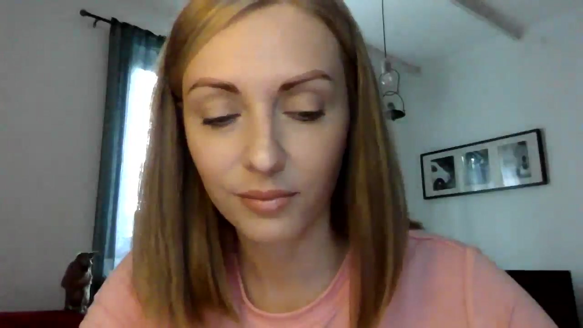 Gallery image thumbnail from Ur_kittycat's myfreecams stream on, 06/06/2024, 14:05 image 3 of 20