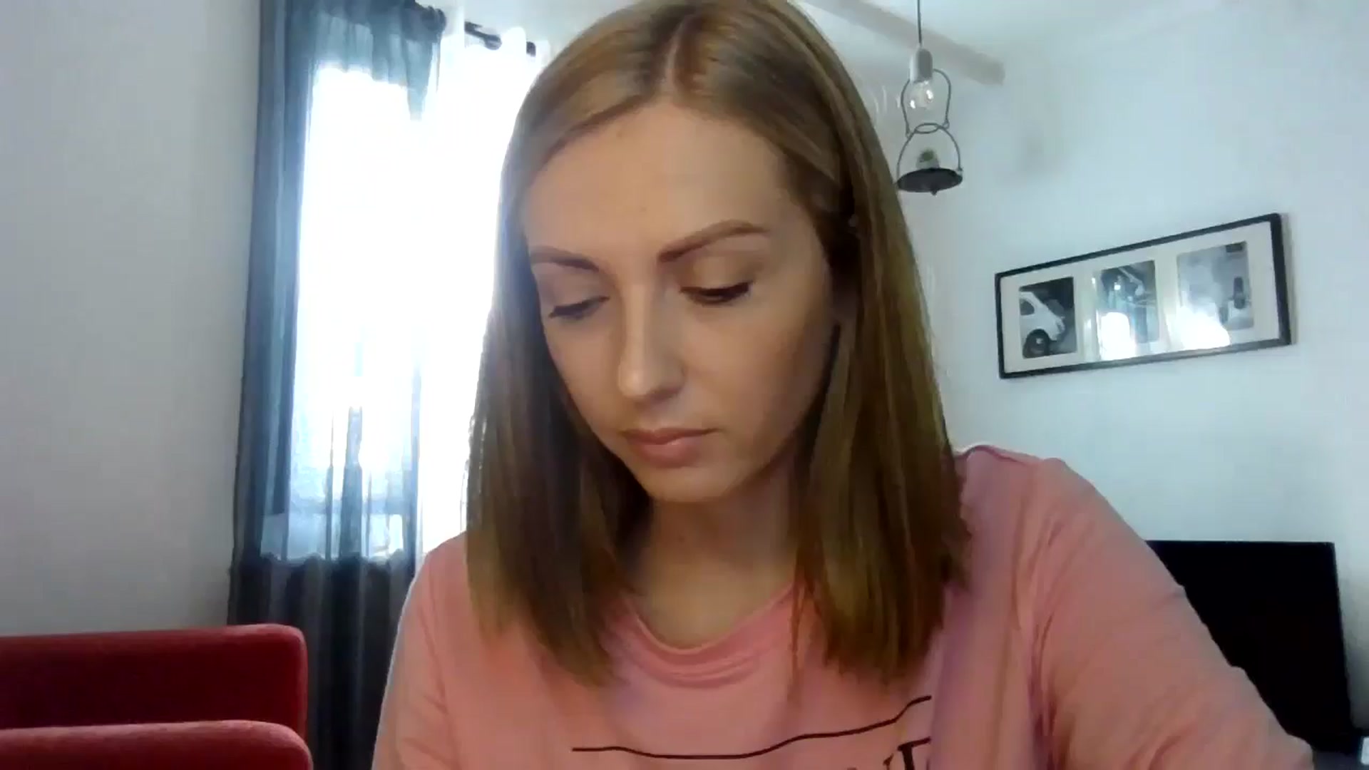 Gallery image thumbnail from Ur_kittycat's myfreecams stream on, 06/06/2024, 14:05 image 17 of 20