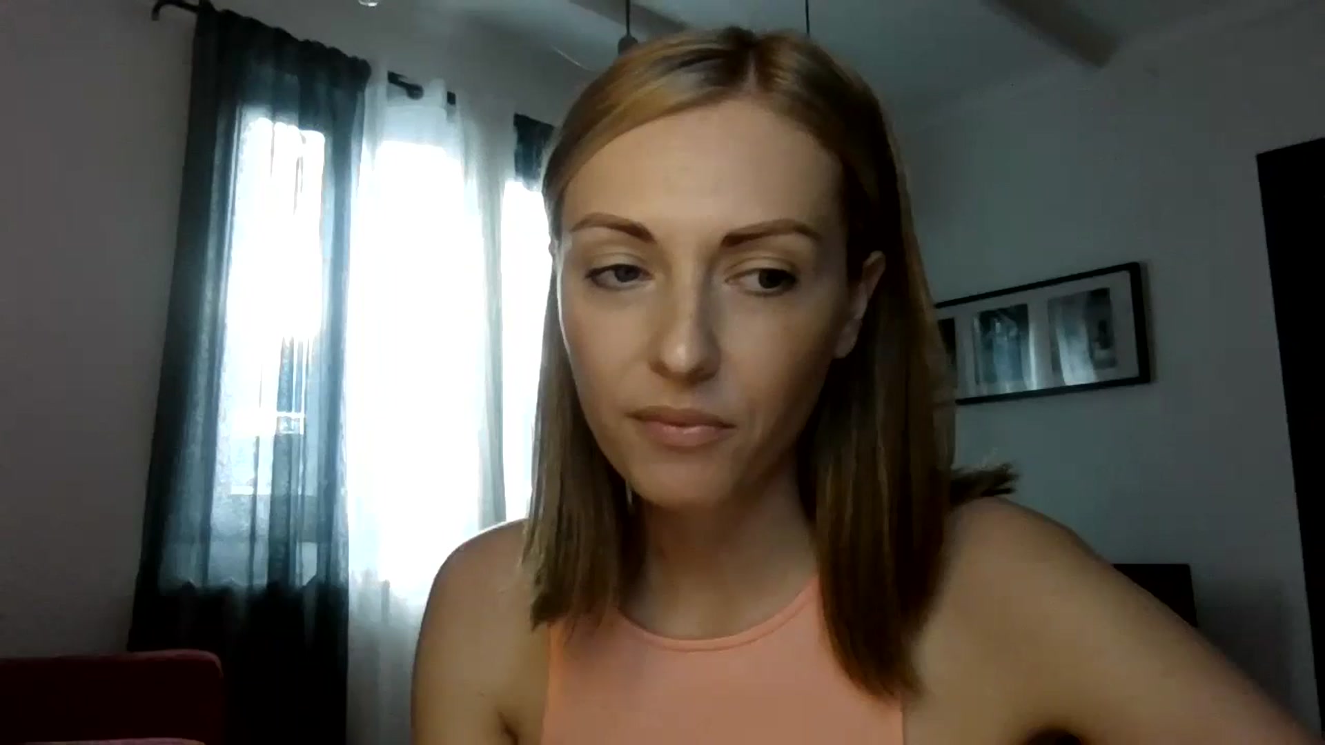 Gallery image thumbnail from Ur_kittycat's myfreecams stream on, 06/07/2024, 15:50 image 18 of 20