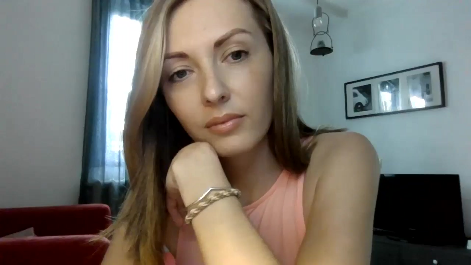 Gallery image thumbnail from Ur_kittycat's myfreecams stream on, 06/07/2024, 15:50 image 5 of 20