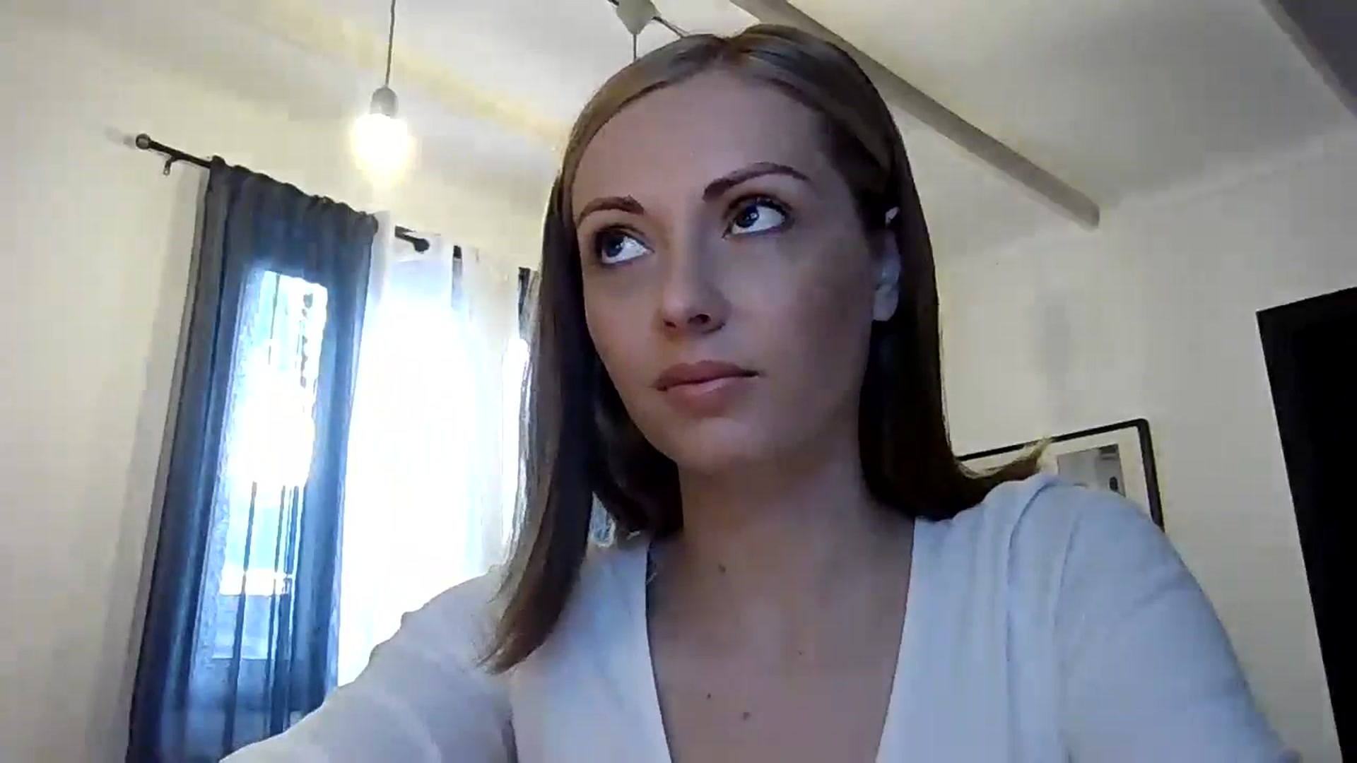 Gallery image thumbnail from Ur_kittycat's myfreecams stream on, 06/08/2024, 12:30 image 16 of 20