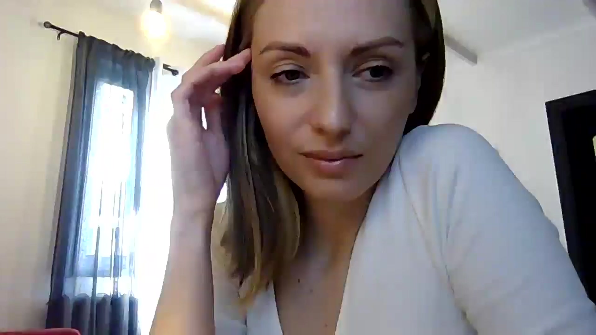 Gallery image thumbnail from Ur_kittycat's myfreecams stream on, 06/08/2024, 12:47 image 7 of 20