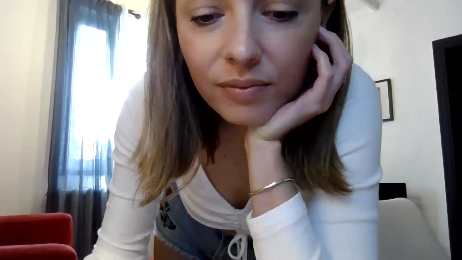 Gallery image thumbnail from Ur_kittycat's myfreecams stream on, 06/08/2024, 13:18 image 14 of 20