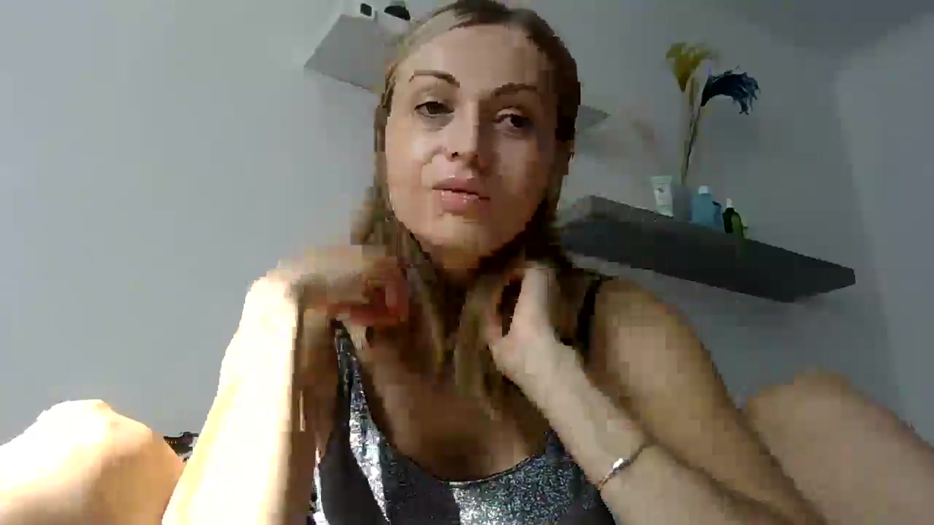Gallery image thumbnail from Ur_kittycat's myfreecams stream on, 08/27/2024, 14:05 image 18 of 20