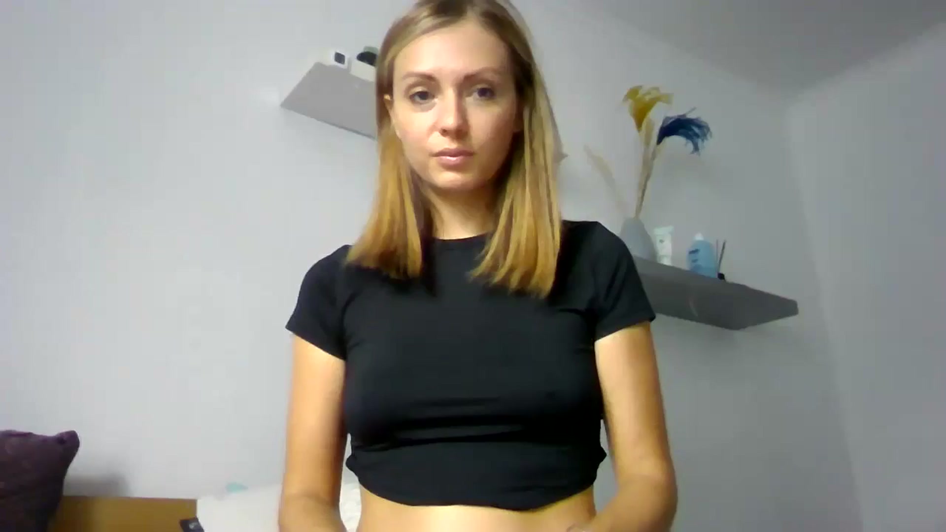 Gallery image thumbnail from Ur_kittycat's myfreecams stream on, 09/12/2024, 13:38 image 16 of 20