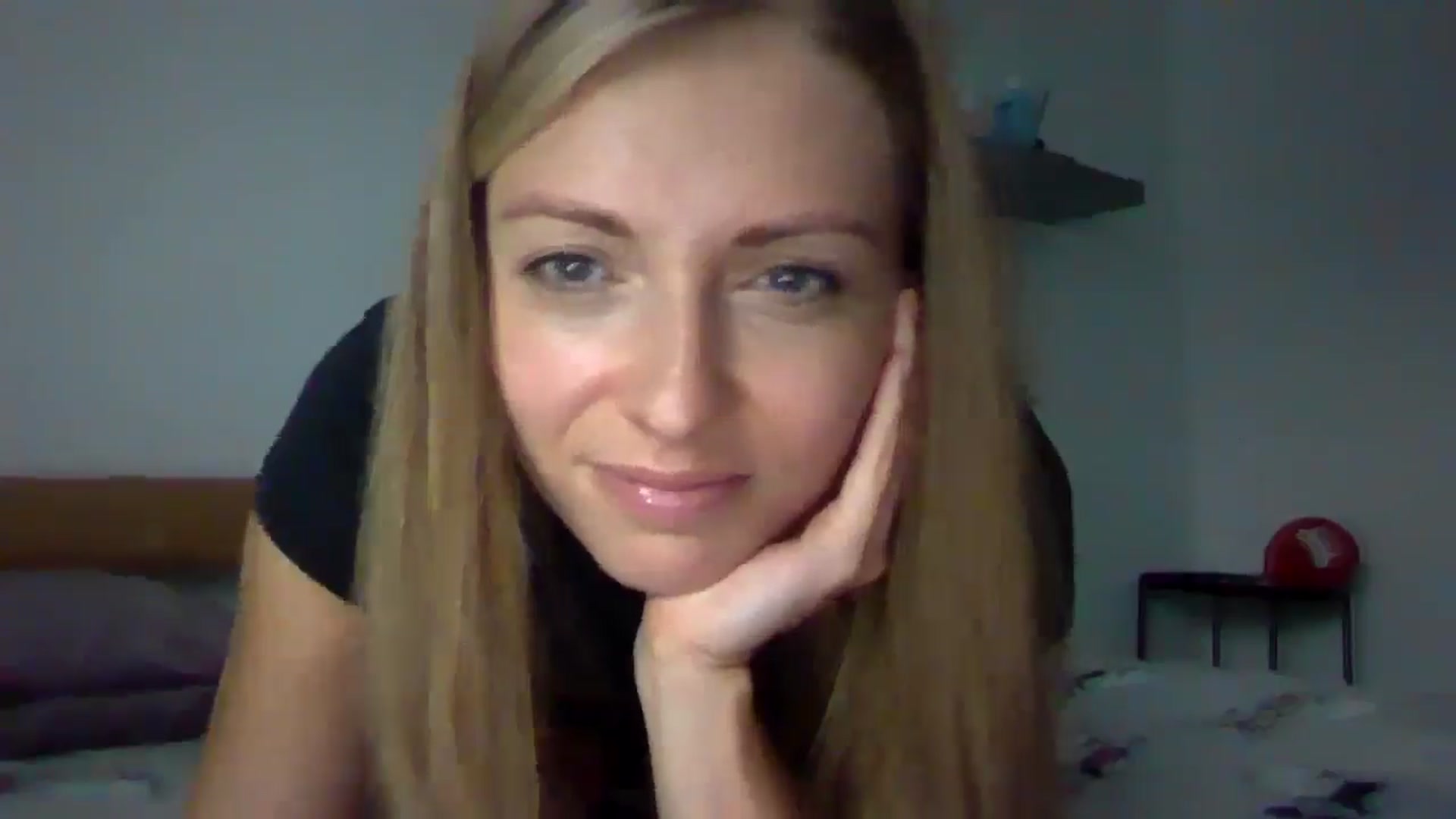 Gallery image thumbnail from Ur_kittycat's myfreecams stream on, 09/12/2024, 15:47 image 11 of 20