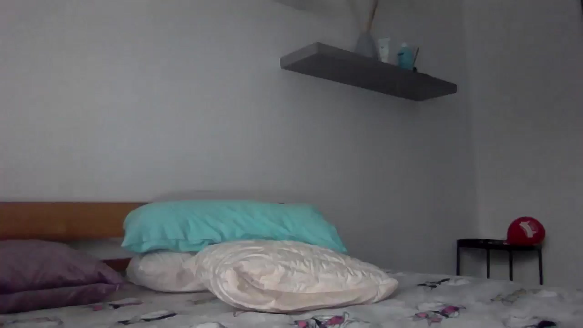 Gallery image thumbnail from Ur_kittycat's myfreecams stream on, 09/12/2024, 15:47 image 12 of 20