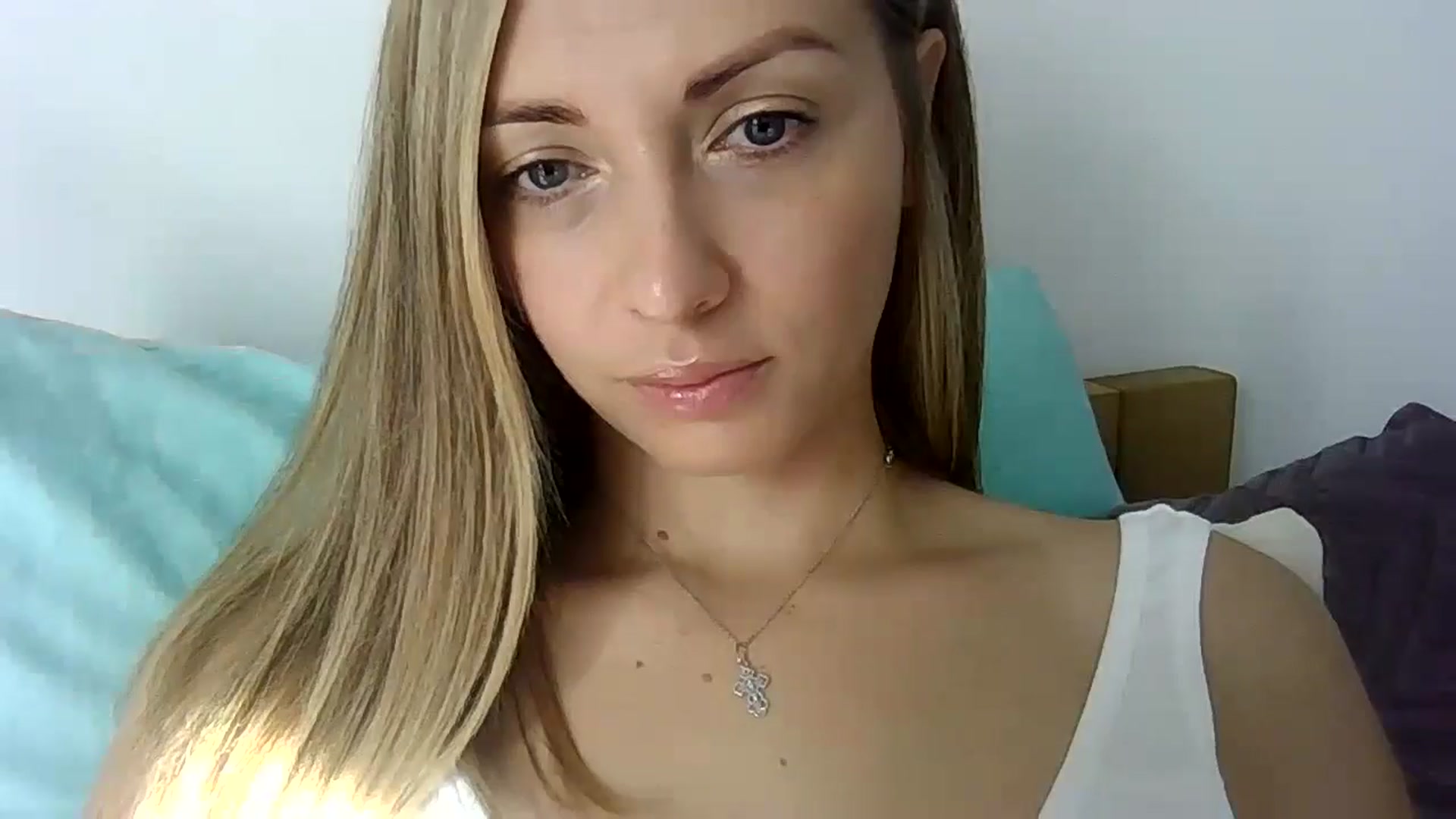 Gallery image thumbnail from Ur_kittycat's myfreecams stream on, 09/19/2024, 14:24 image 4 of 20