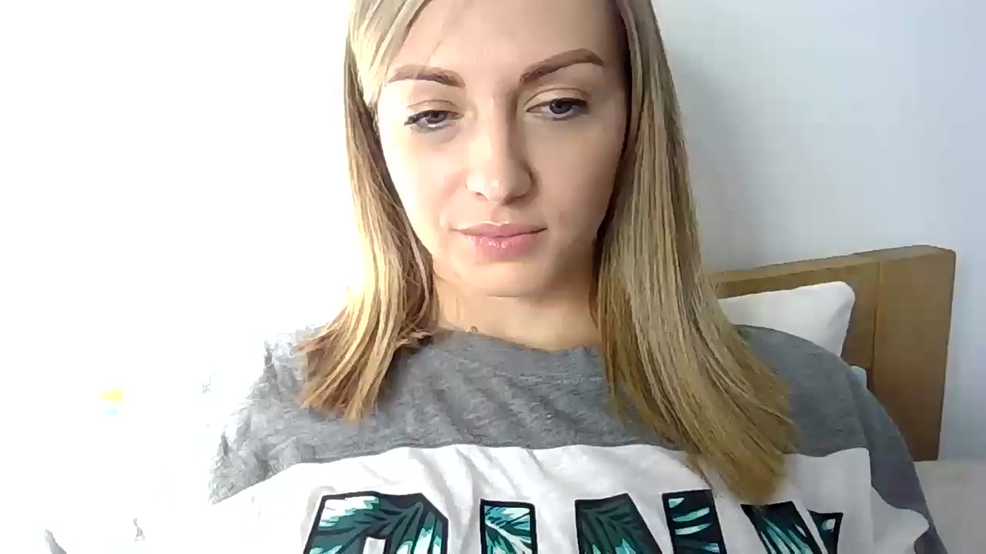 Gallery image thumbnail from Ur_kittycat's myfreecams stream on, 10/26/2024, 13:27 image 1 of 20