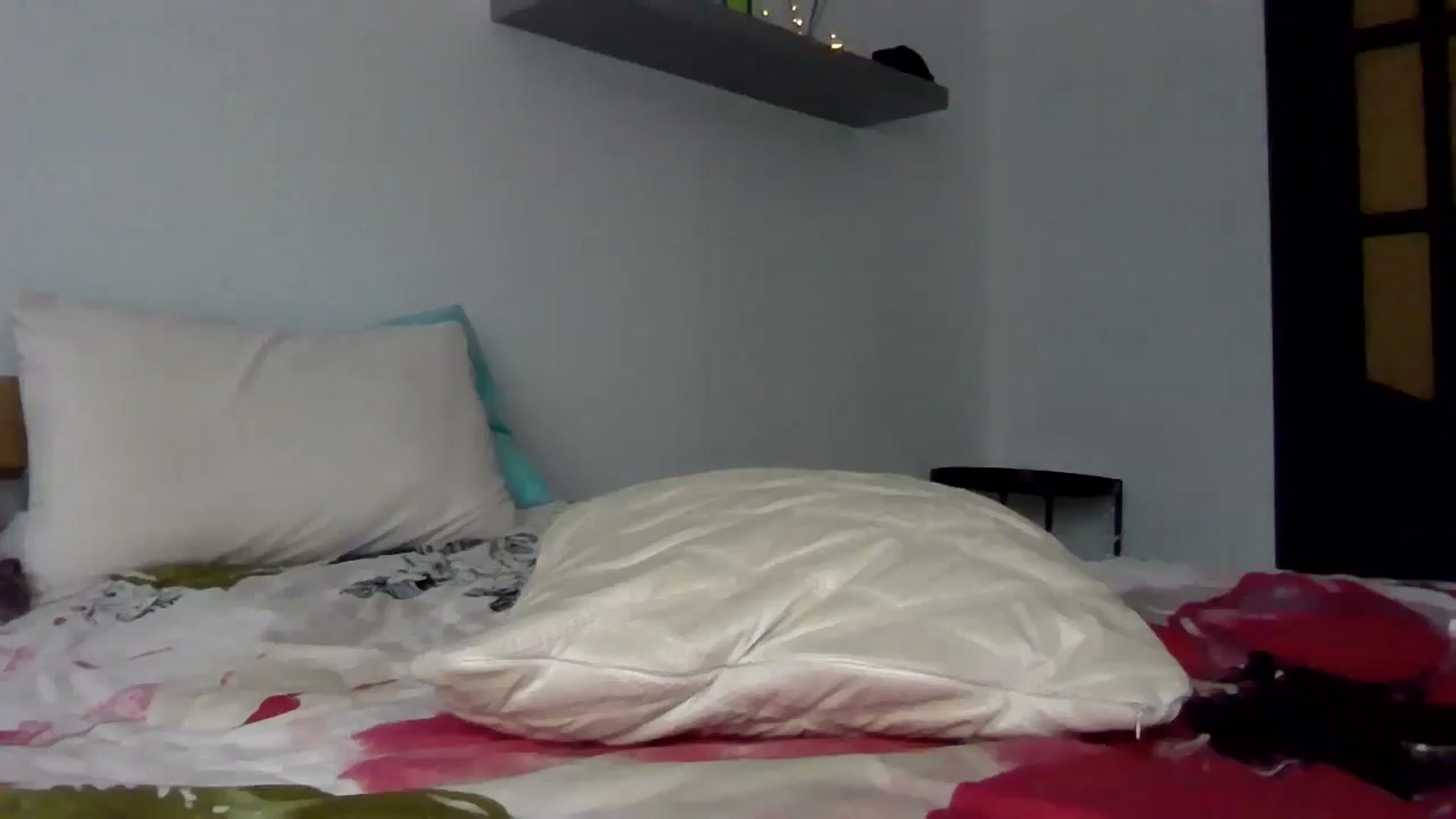 Gallery image thumbnail from Ur_kittycat's myfreecams stream on, 10/28/2024, 12:55 image 12 of 20