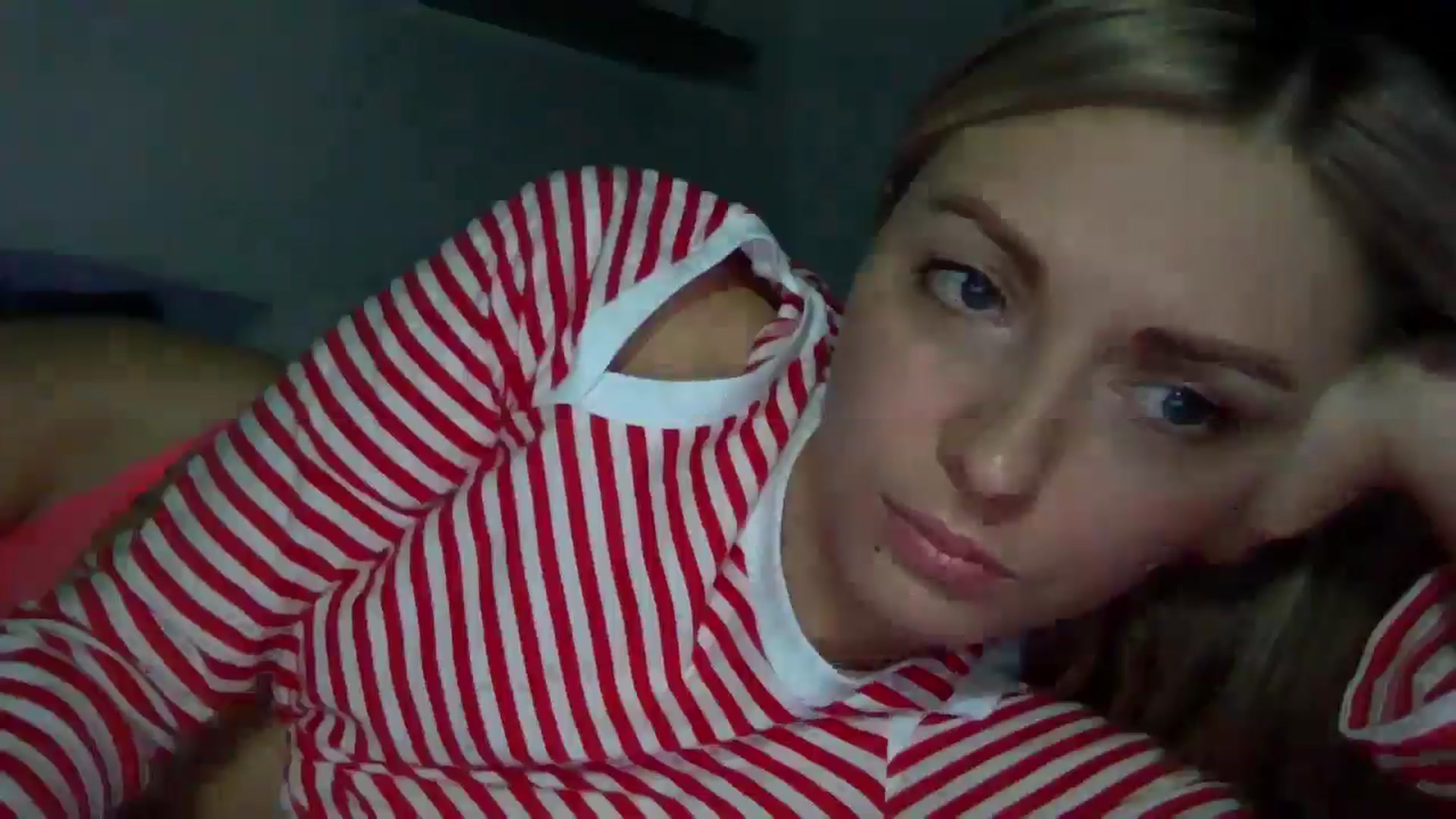 Gallery image thumbnail from Ur_kittycat's myfreecams stream on, 11/19/2024, 14:44 image 20 of 20