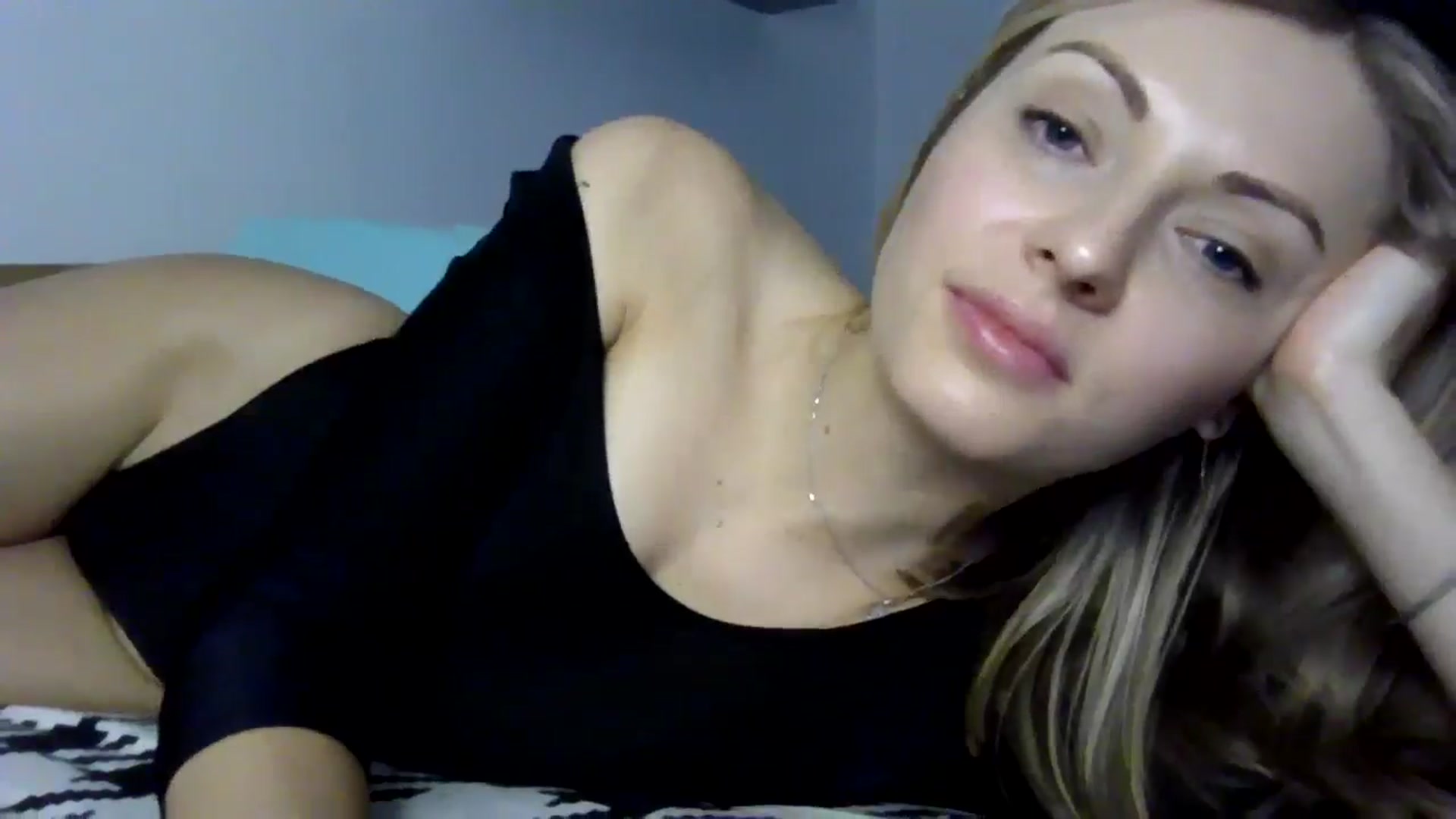Gallery image thumbnail from Ur_kittycat's myfreecams stream on, 12/02/2024, 14:53 image 9 of 20