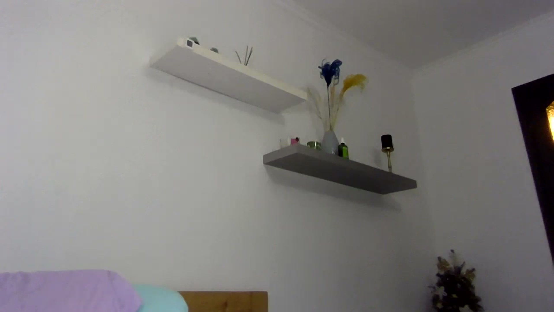 Gallery image thumbnail from Ur_kittycat's myfreecams stream on, 12/26/2024, 14:56 image 19 of 20