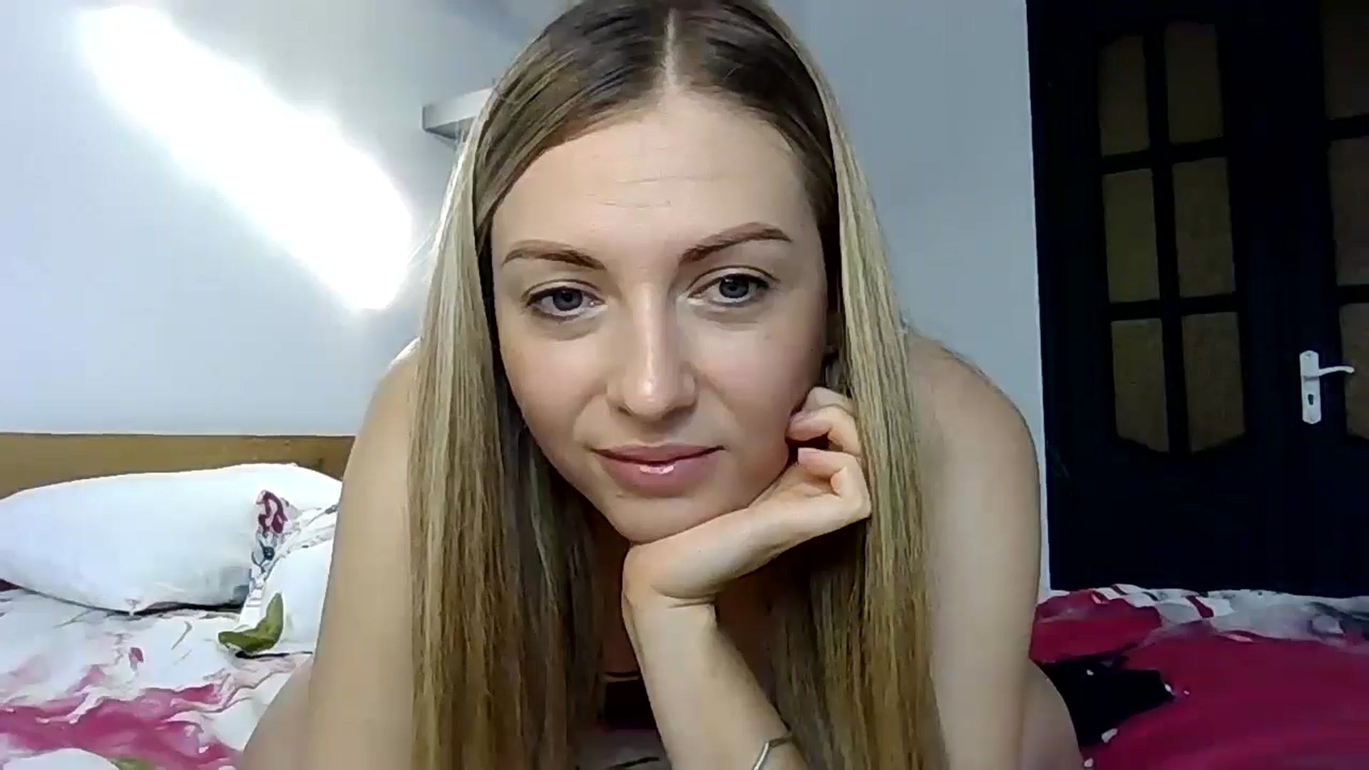 Gallery image thumbnail from Ur_kittycat's myfreecams stream on, 02/03/2025, 13:58 image 16 of 20