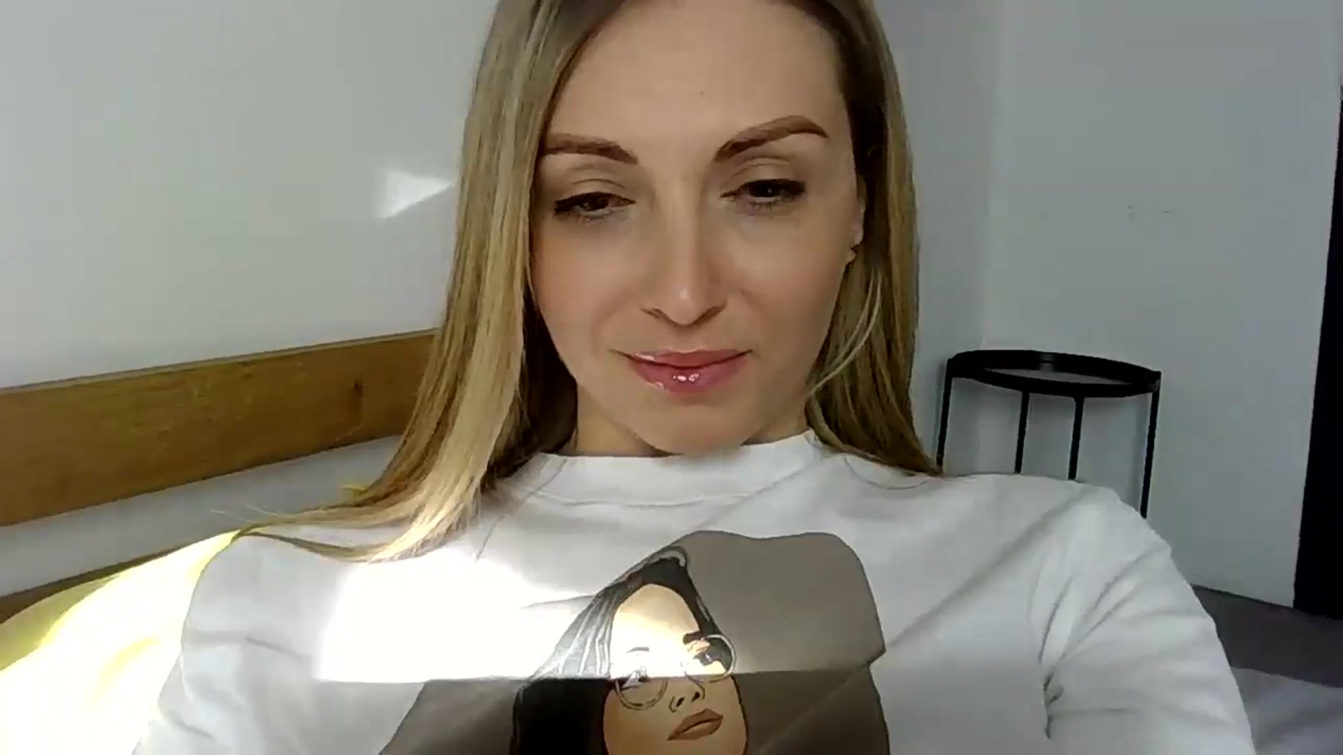 Gallery image thumbnail from Ur_kittycat's myfreecams stream on, 03/19/2025, 14:36 image 4 of 20