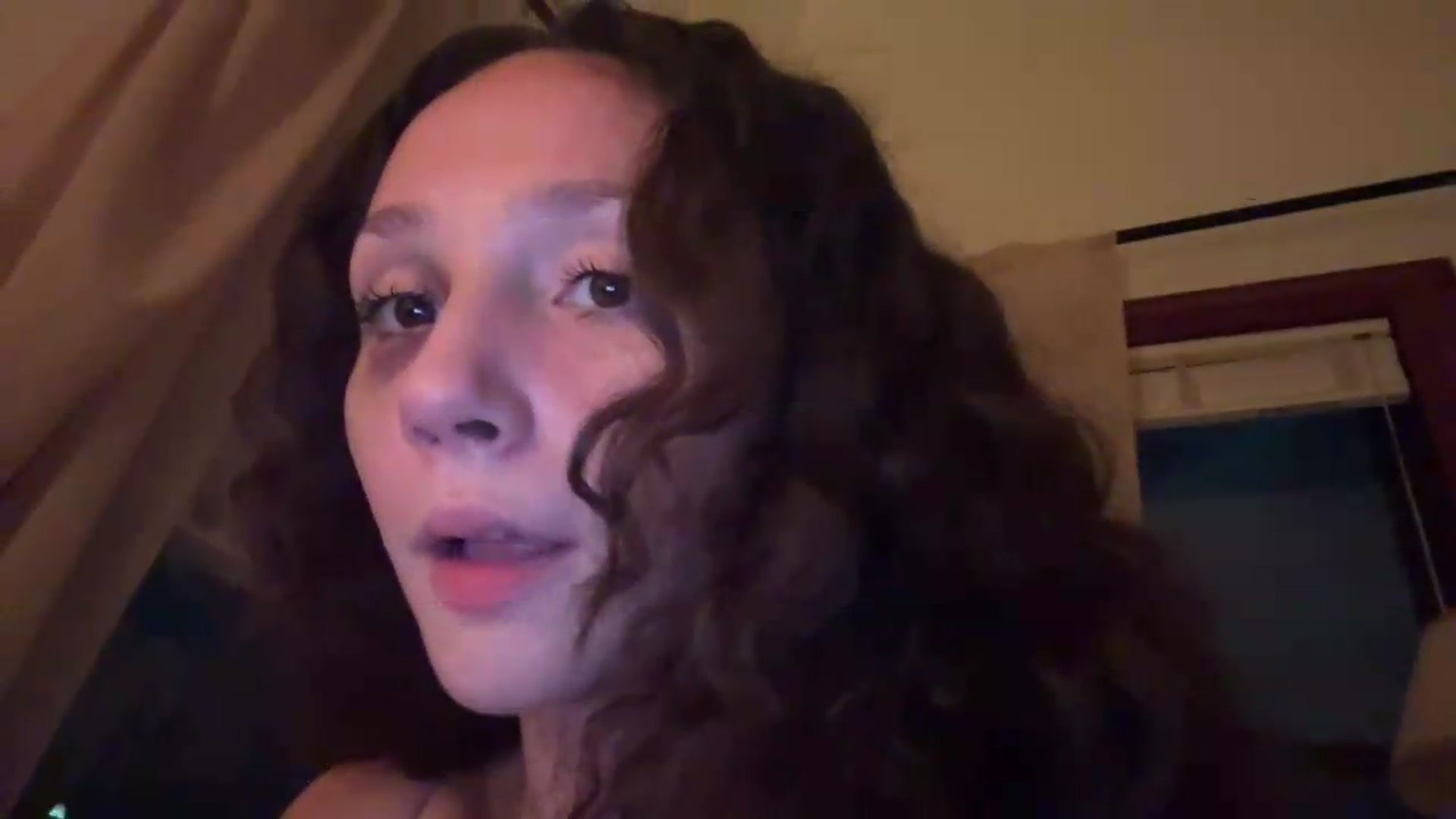 Gallery image thumbnail from Urpupp3t's myfreecams stream on, 07/23/2026, 04:49 image 6 of 20