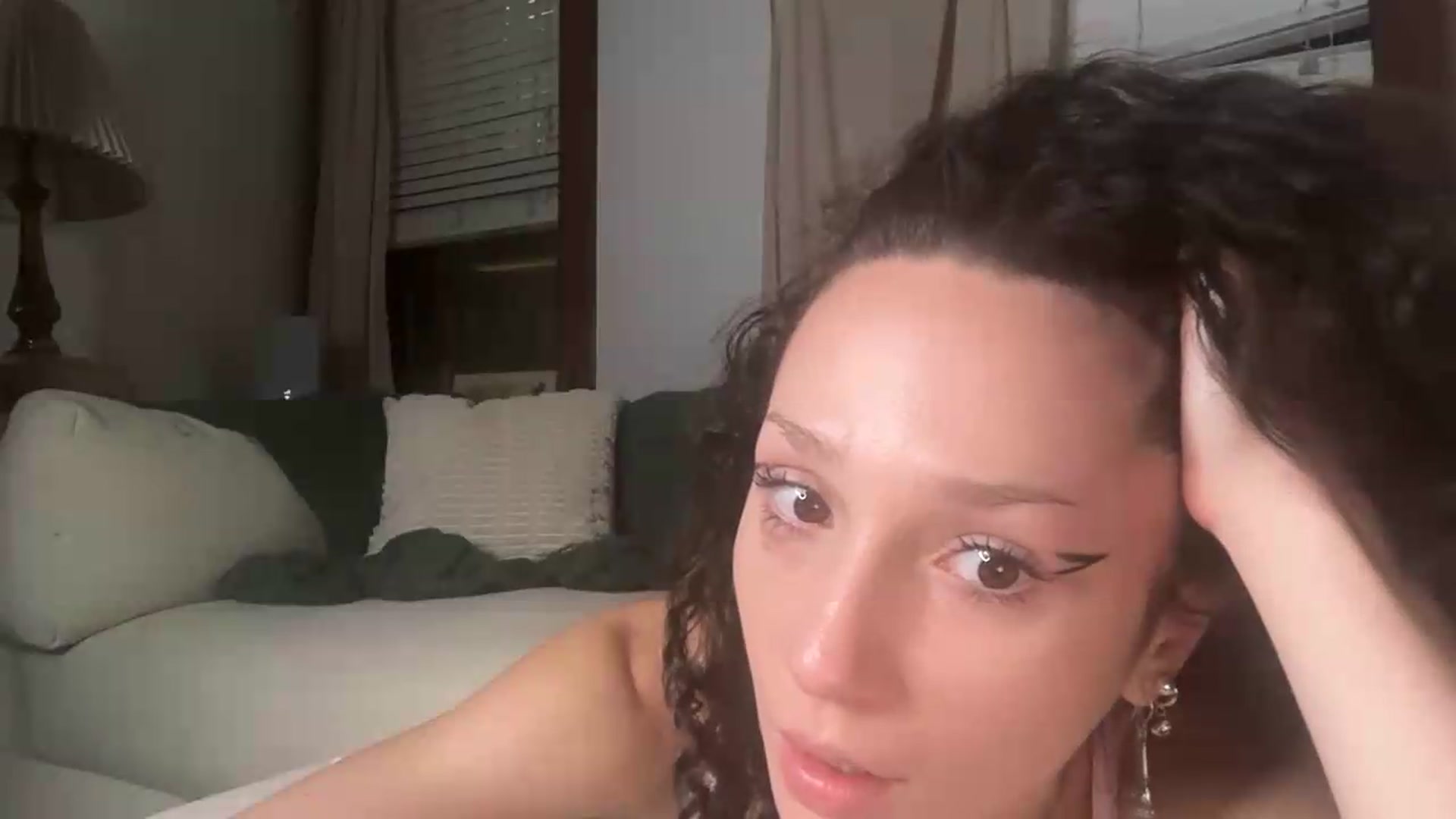 Gallery image thumbnail from Urpupp3t's myfreecams stream on, 07/29/2026, 02:10 image 15 of 20