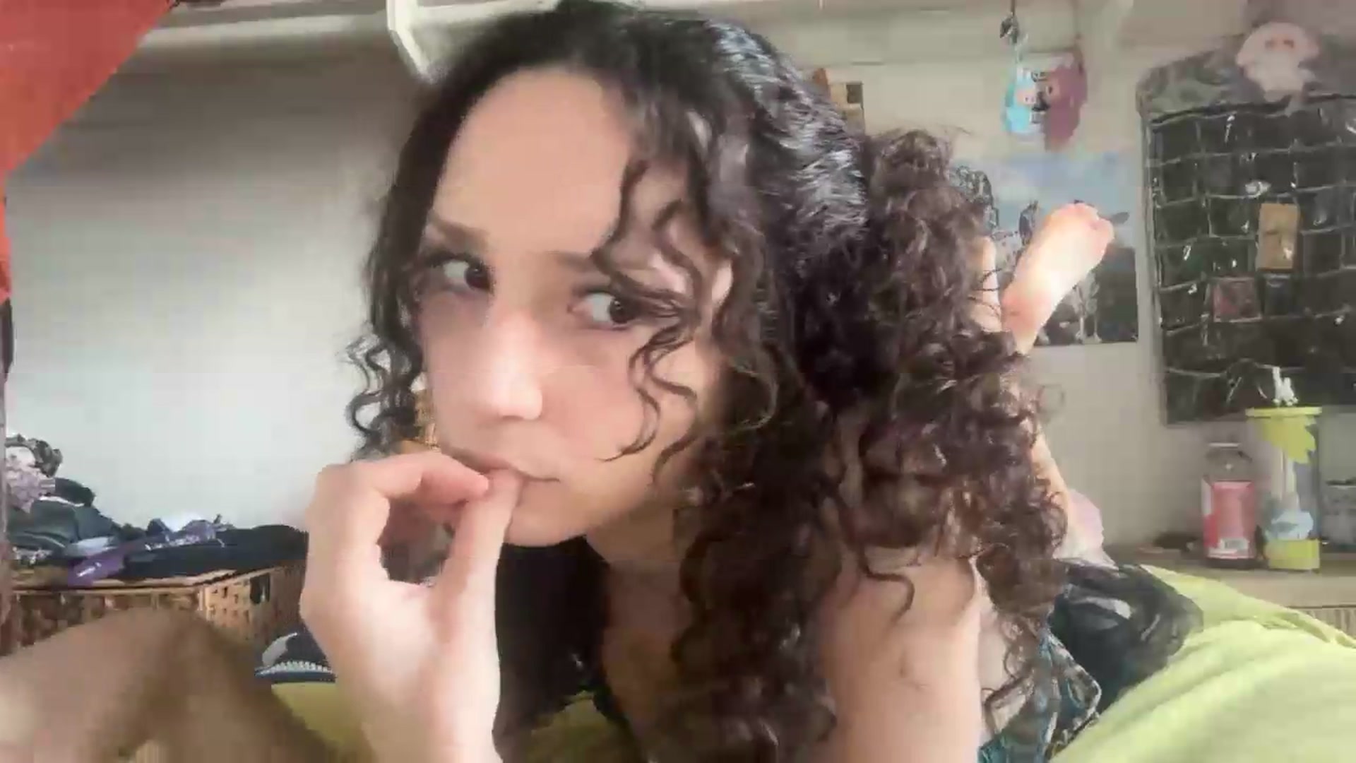Gallery image thumbnail from Urpupp3t's myfreecams stream on, 07/31/2026, 16:40 image 15 of 20