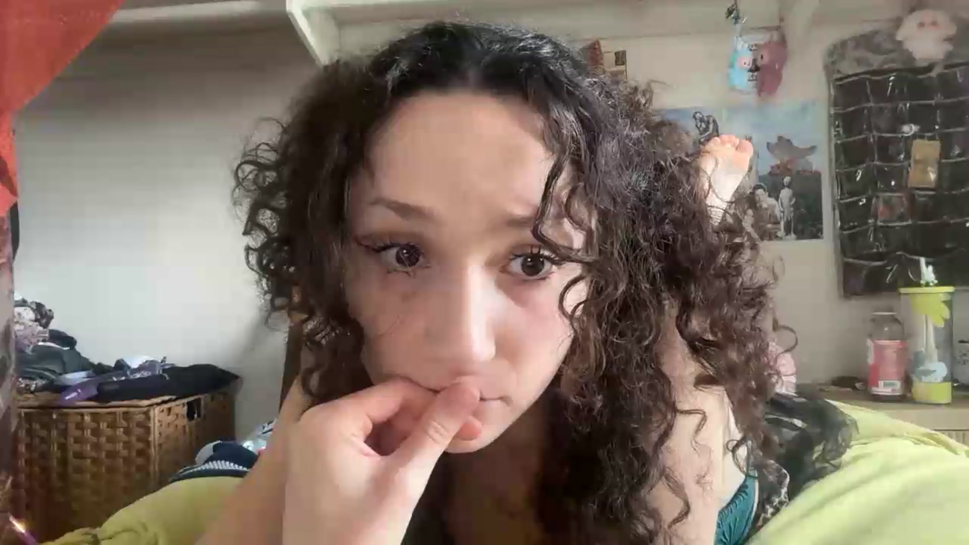 Gallery image thumbnail from Urpupp3t's myfreecams stream on, 07/31/2026, 16:40 image 16 of 20