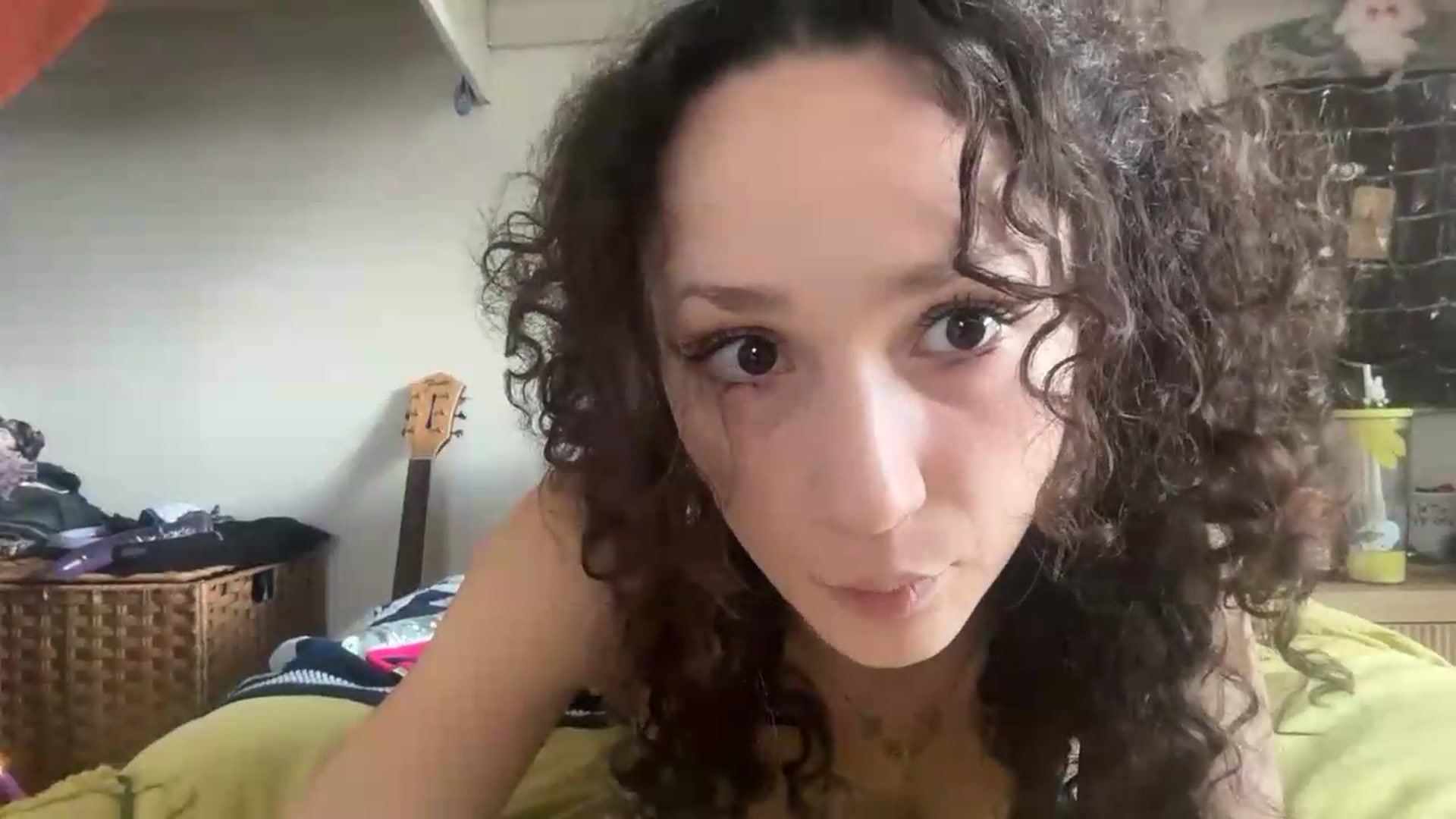 Gallery image thumbnail from Urpupp3t's myfreecams stream on, 07/31/2026, 16:40 image 8 of 20