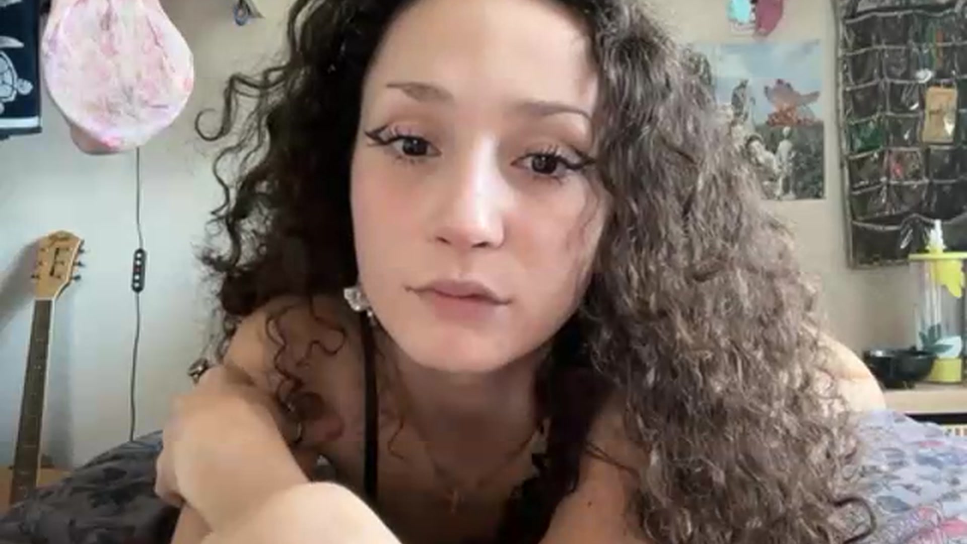 Gallery image thumbnail from Urpupp3t's myfreecams stream on, 08/03/2026, 18:40 image 2 of 20