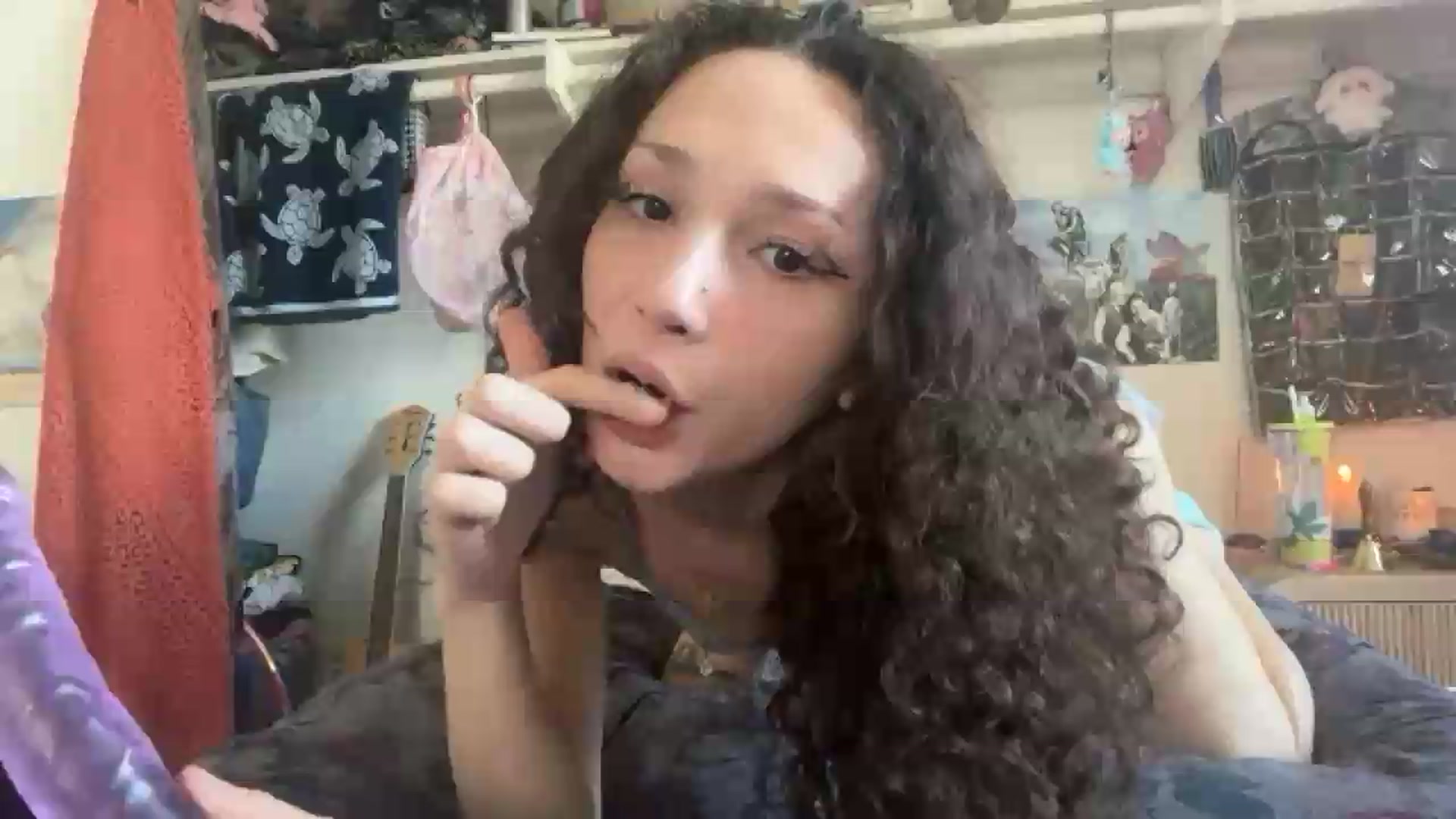 Gallery image thumbnail from Urpupp3t's myfreecams stream on, 08/04/2026, 18:32 image 1 of 20