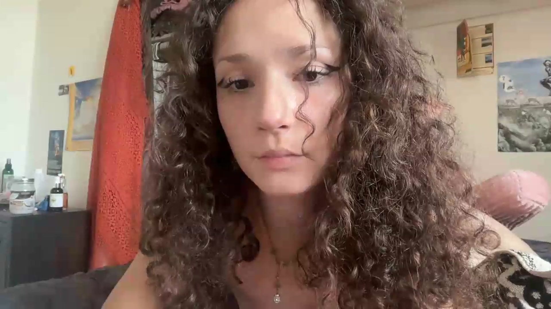 Gallery image thumbnail from Urpupp3t's myfreecams stream on, 08/07/2026, 18:45 image 6 of 20