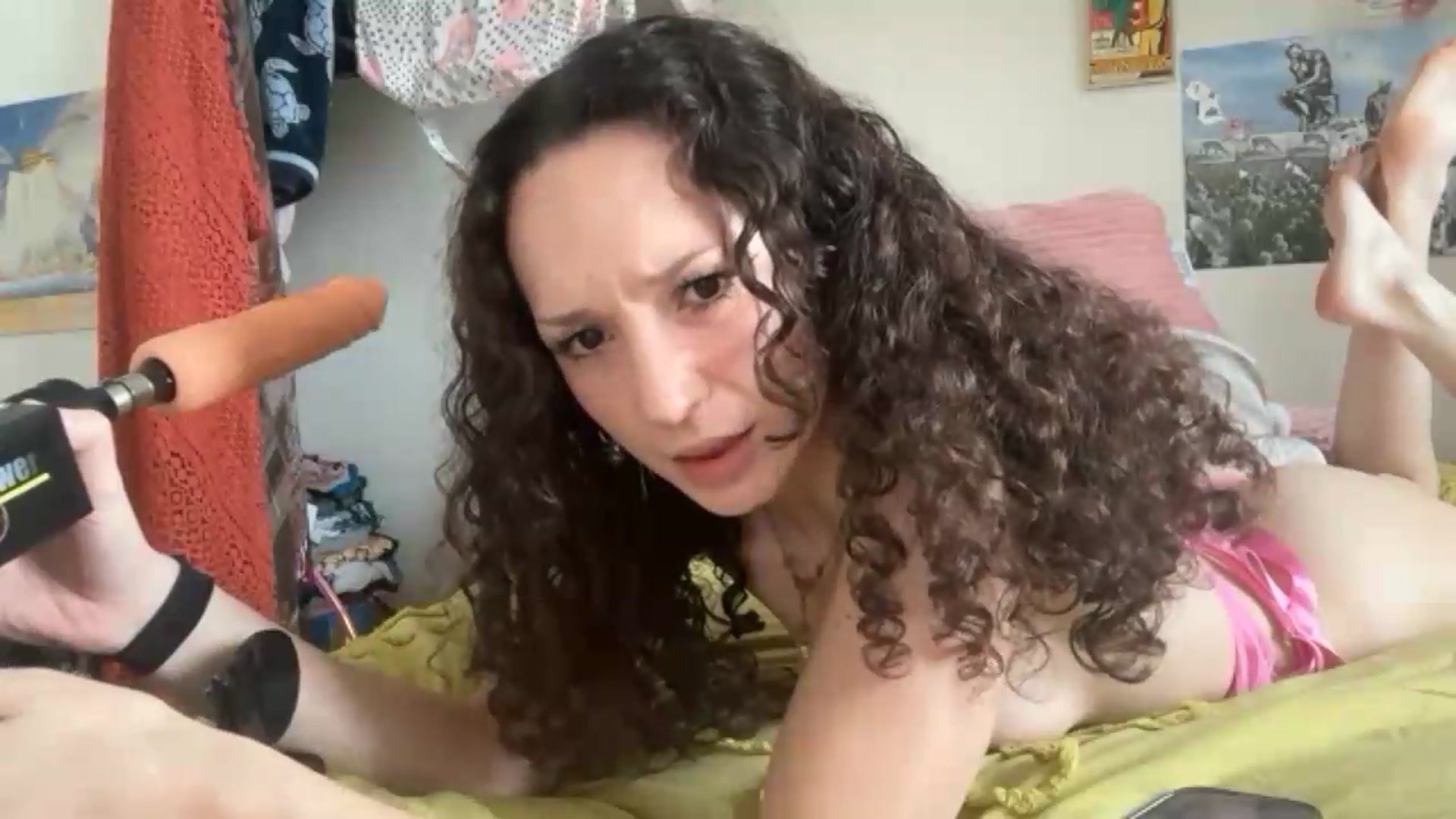 Gallery image thumbnail from Urpupp3t's myfreecams stream on, 08/14/2026, 18:02 image 6 of 20