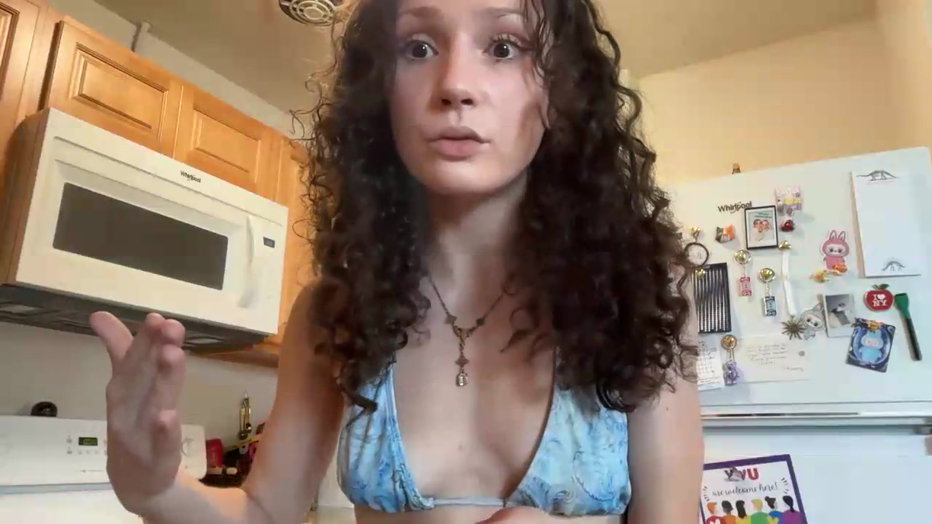 Gallery image thumbnail from Urpupp3t's myfreecams stream on, 08/15/2026, 18:09 image 6 of 20