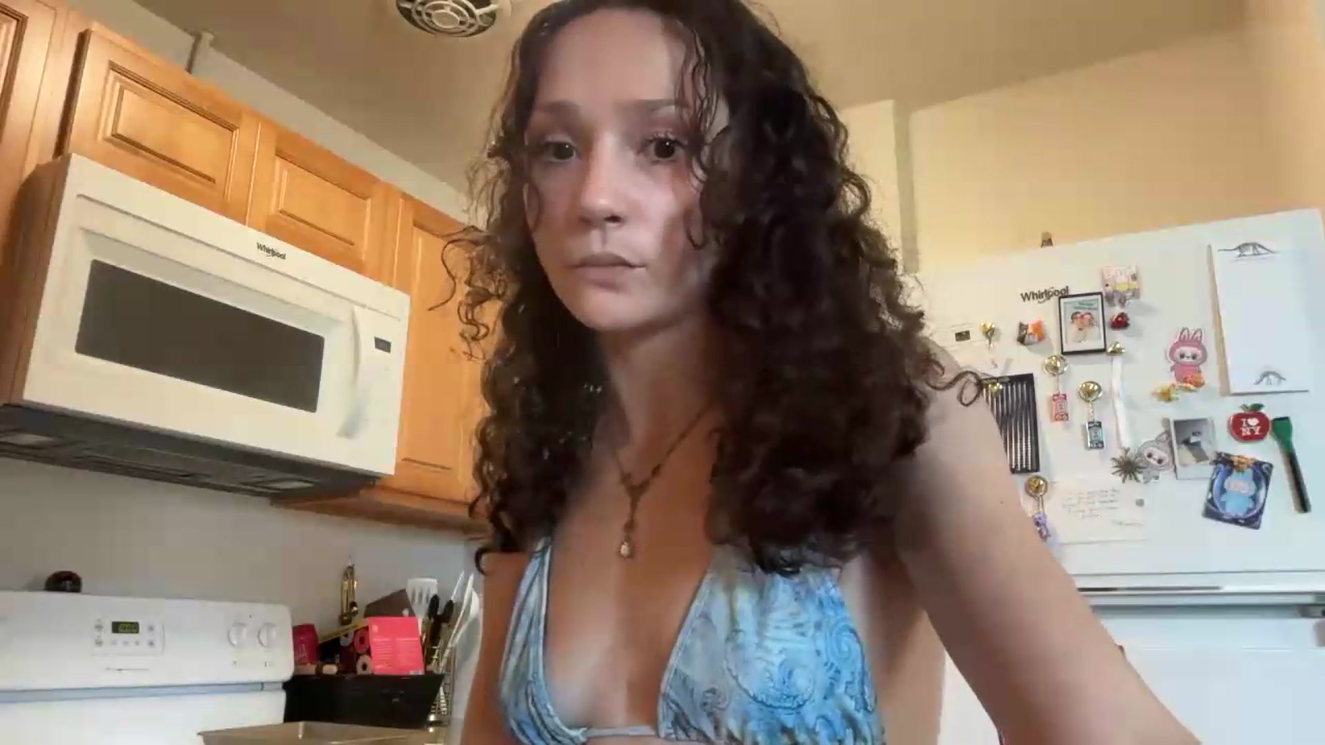 Gallery image thumbnail from Urpupp3t's myfreecams stream on, 08/15/2026, 18:09 image 4 of 20