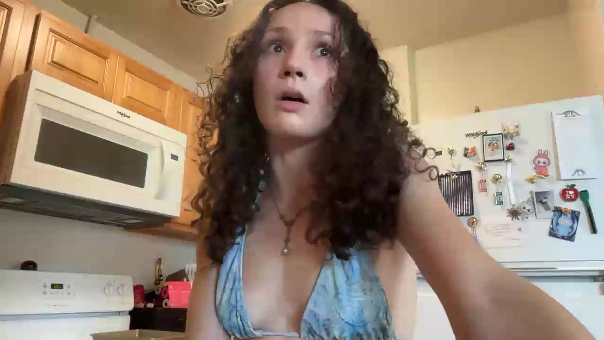 Gallery image thumbnail from Urpupp3t's myfreecams stream on, 08/15/2026, 18:09 image 5 of 20