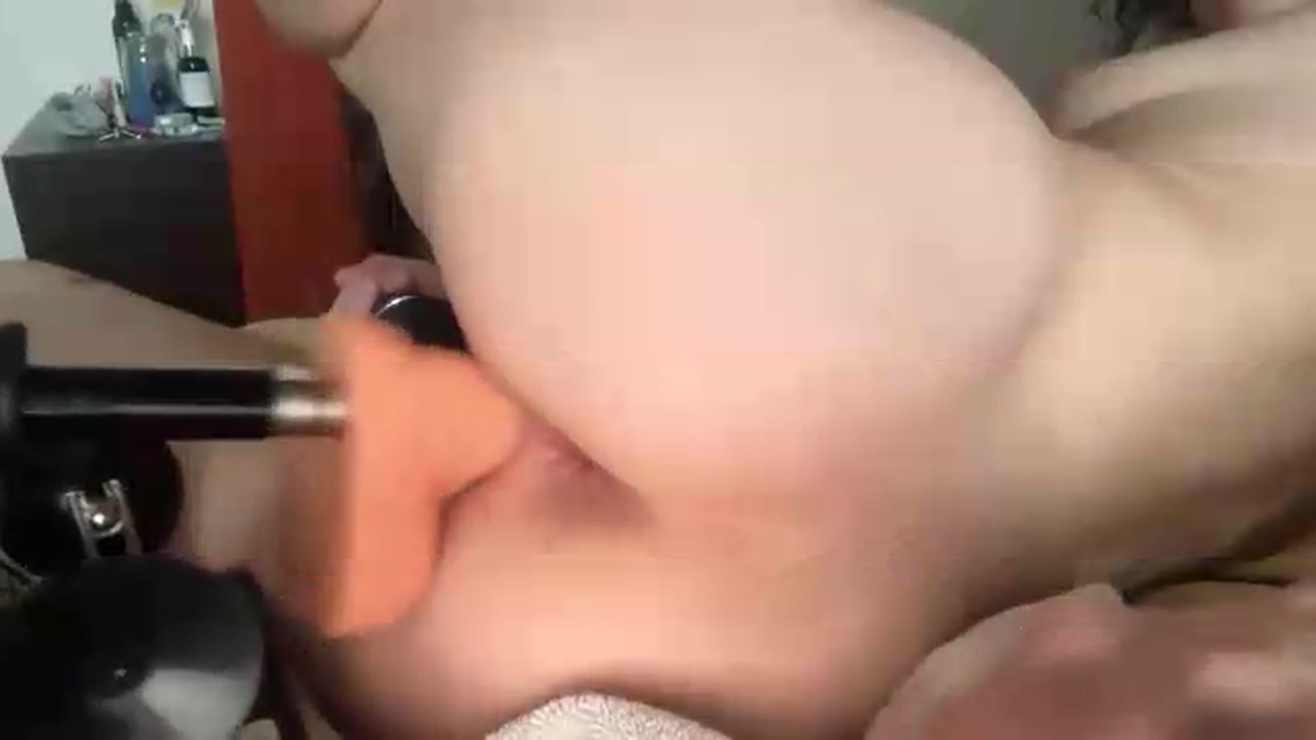Gallery image thumbnail from Urpupp3t's myfreecams stream on, 08/16/2026, 23:14 image 7 of 20