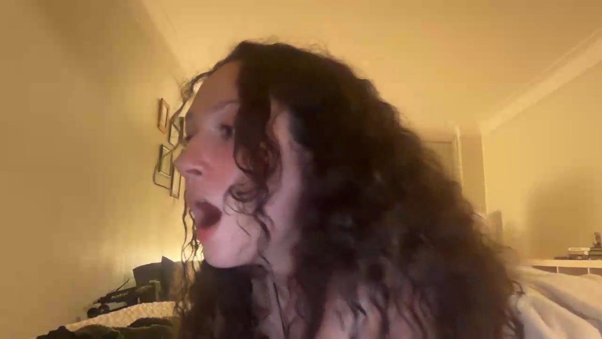 Gallery image thumbnail from Urpupp3t's myfreecams stream on, 09/02/2026, 01:04 image 19 of 20