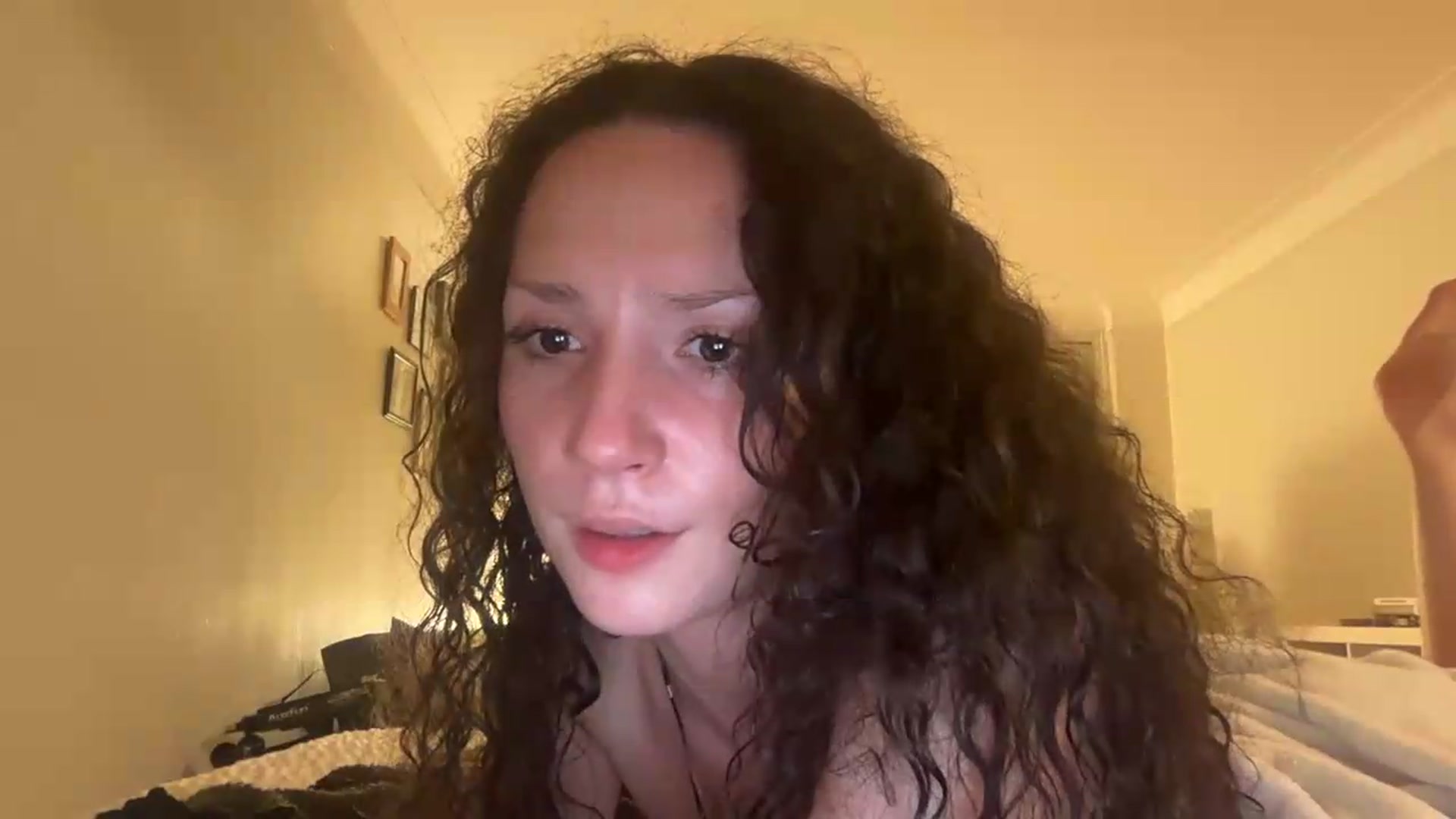 Gallery image thumbnail from Urpupp3t's myfreecams stream on, 09/02/2026, 01:04 image 17 of 20
