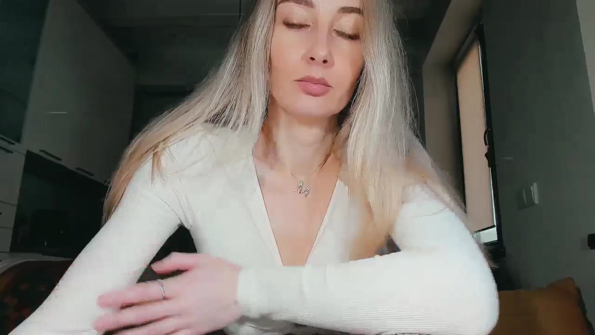 Gallery image thumbnail from User_number's myfreecams stream on, 01/14/2025, 13:22 image 12 of 20