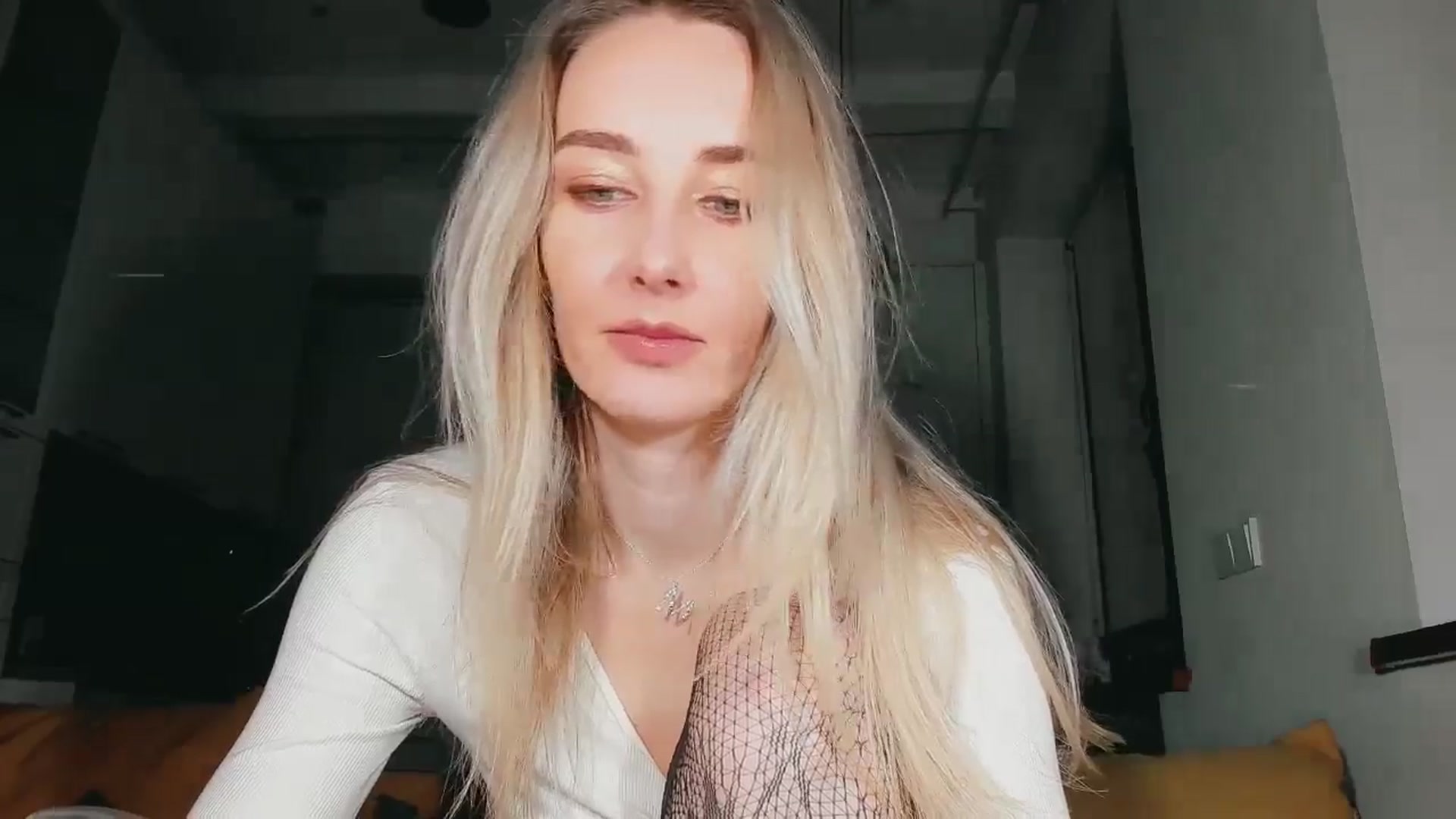 Gallery image thumbnail from User_number's myfreecams stream on, 01/14/2025, 15:28 image 19 of 20