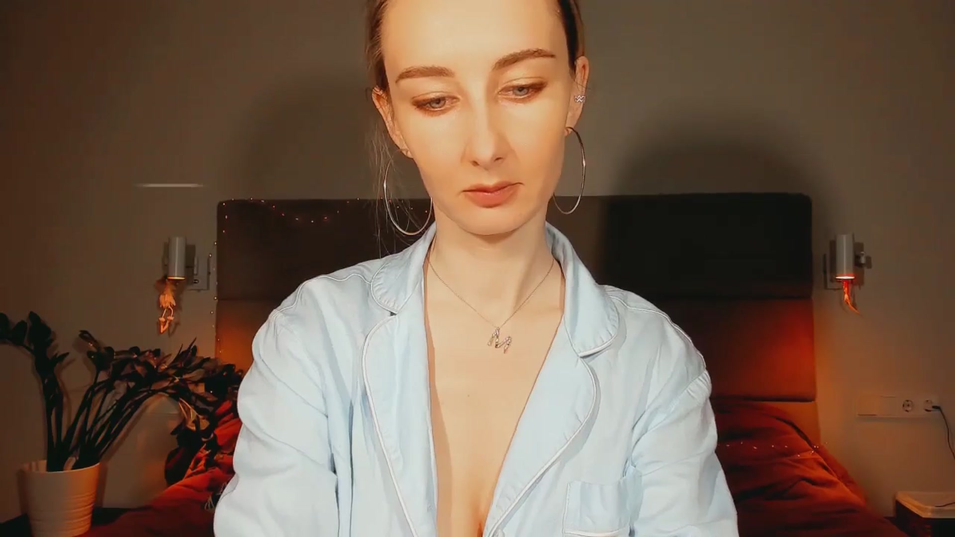 Gallery image thumbnail from User_number's myfreecams stream on, 01/15/2025, 16:14 image 16 of 20