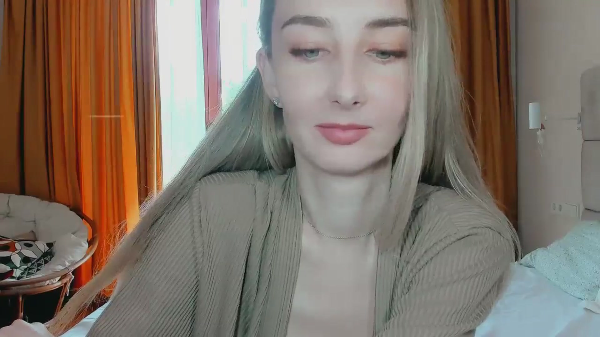 Gallery image thumbnail from User_number's myfreecams stream on, 06/25/2025, 11:14 image 6 of 20