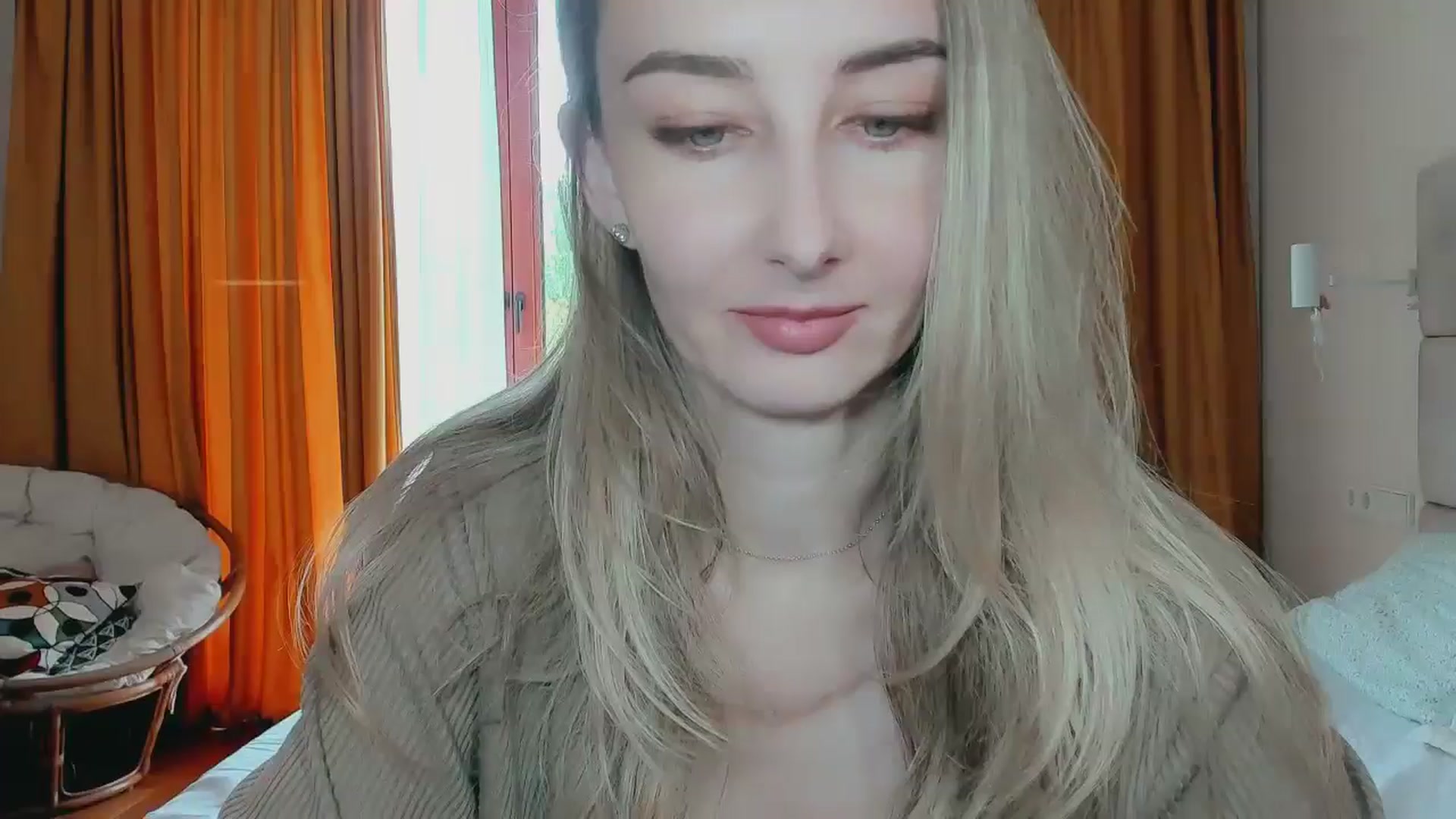 Gallery image thumbnail from User_number's myfreecams stream on, 06/25/2025, 11:14 image 2 of 20