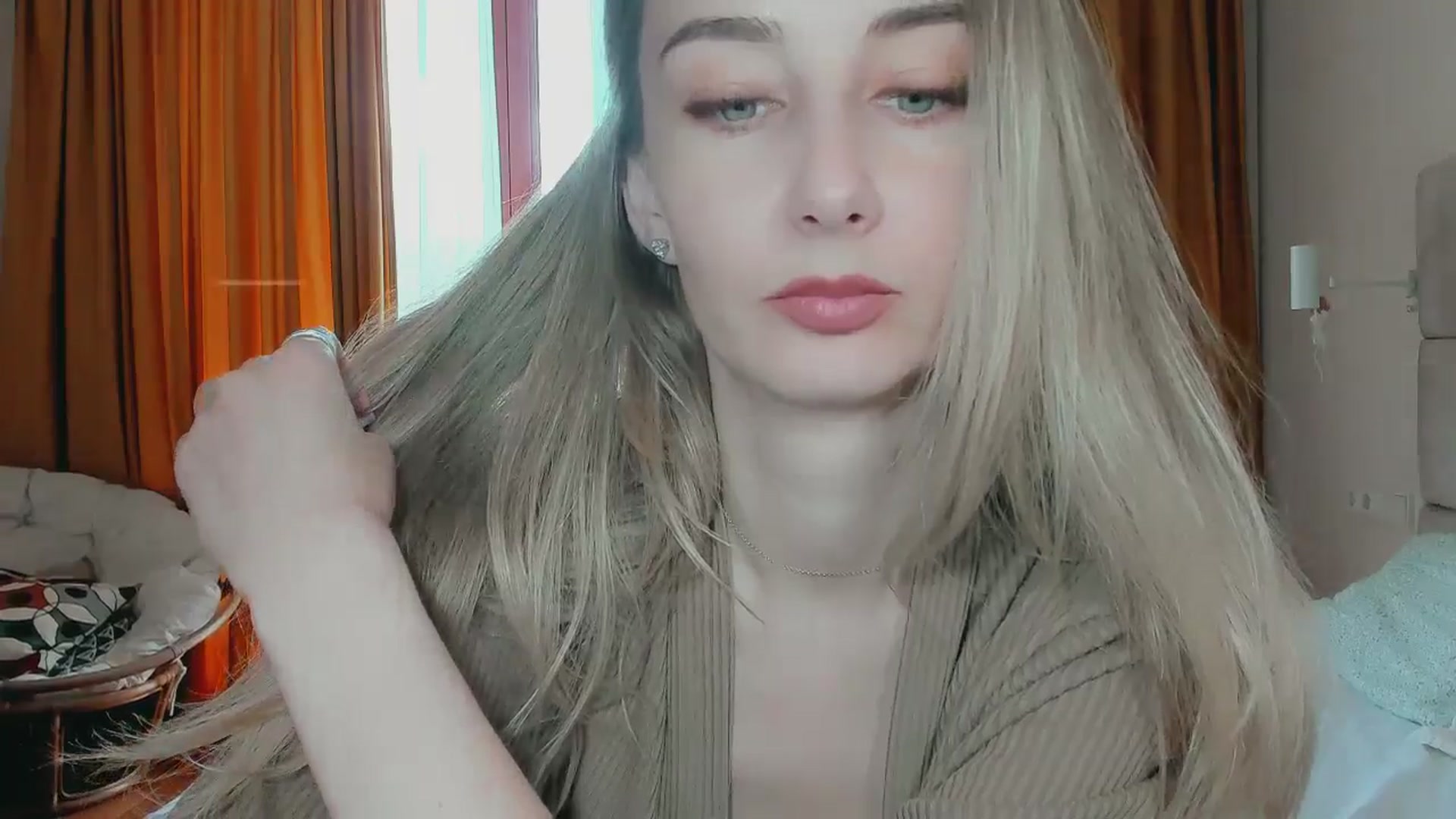Gallery image thumbnail from User_number's myfreecams stream on, 06/25/2025, 11:14 image 4 of 20