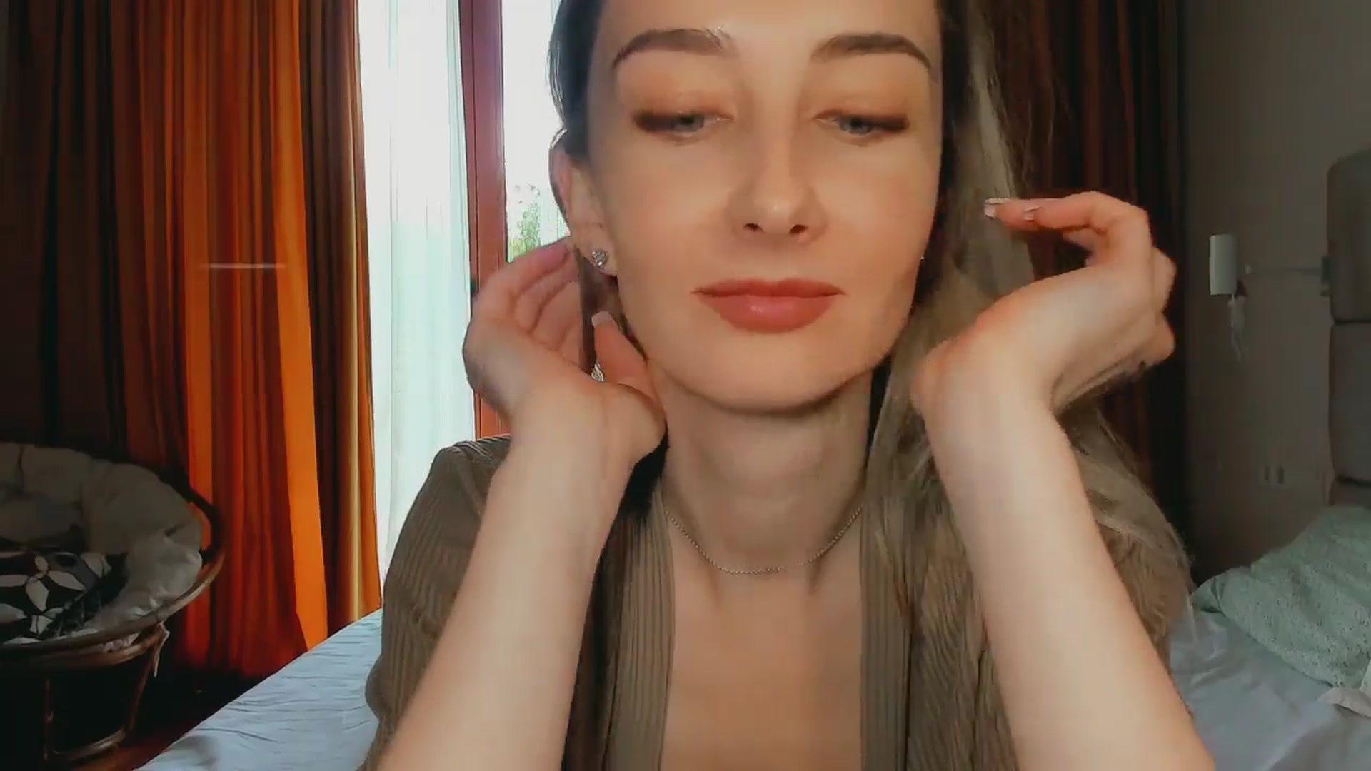 Gallery image thumbnail from User_number's myfreecams stream on, 06/25/2025, 11:14 image 8 of 20