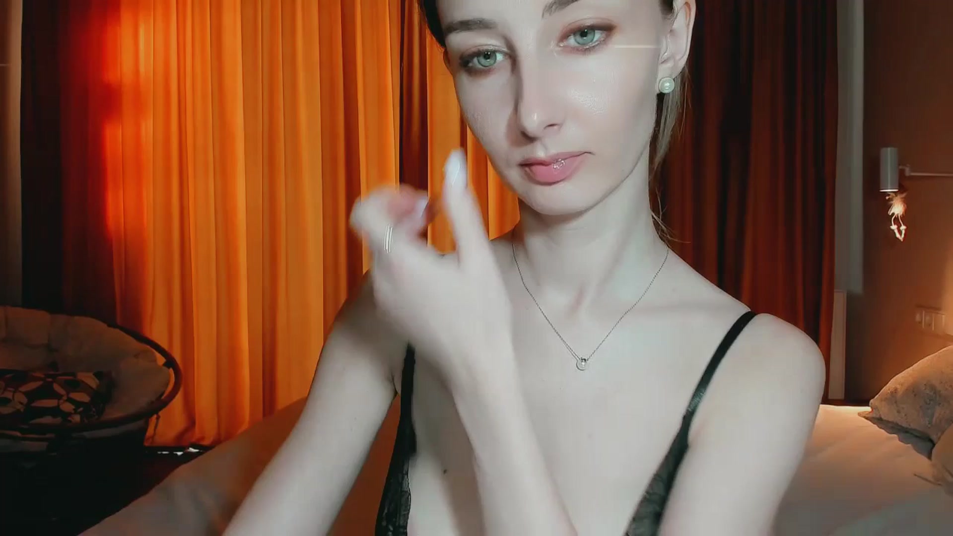 Gallery image thumbnail from User_number's myfreecams stream on, 07/14/2025, 17:21 image 15 of 20