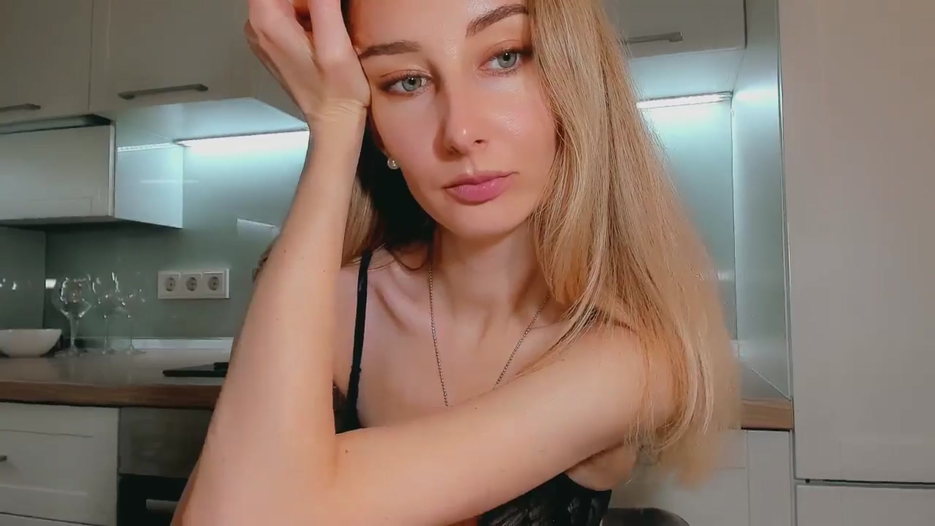 Gallery image thumbnail from User_number's myfreecams stream on, 07/22/2025, 12:15 image 9 of 20