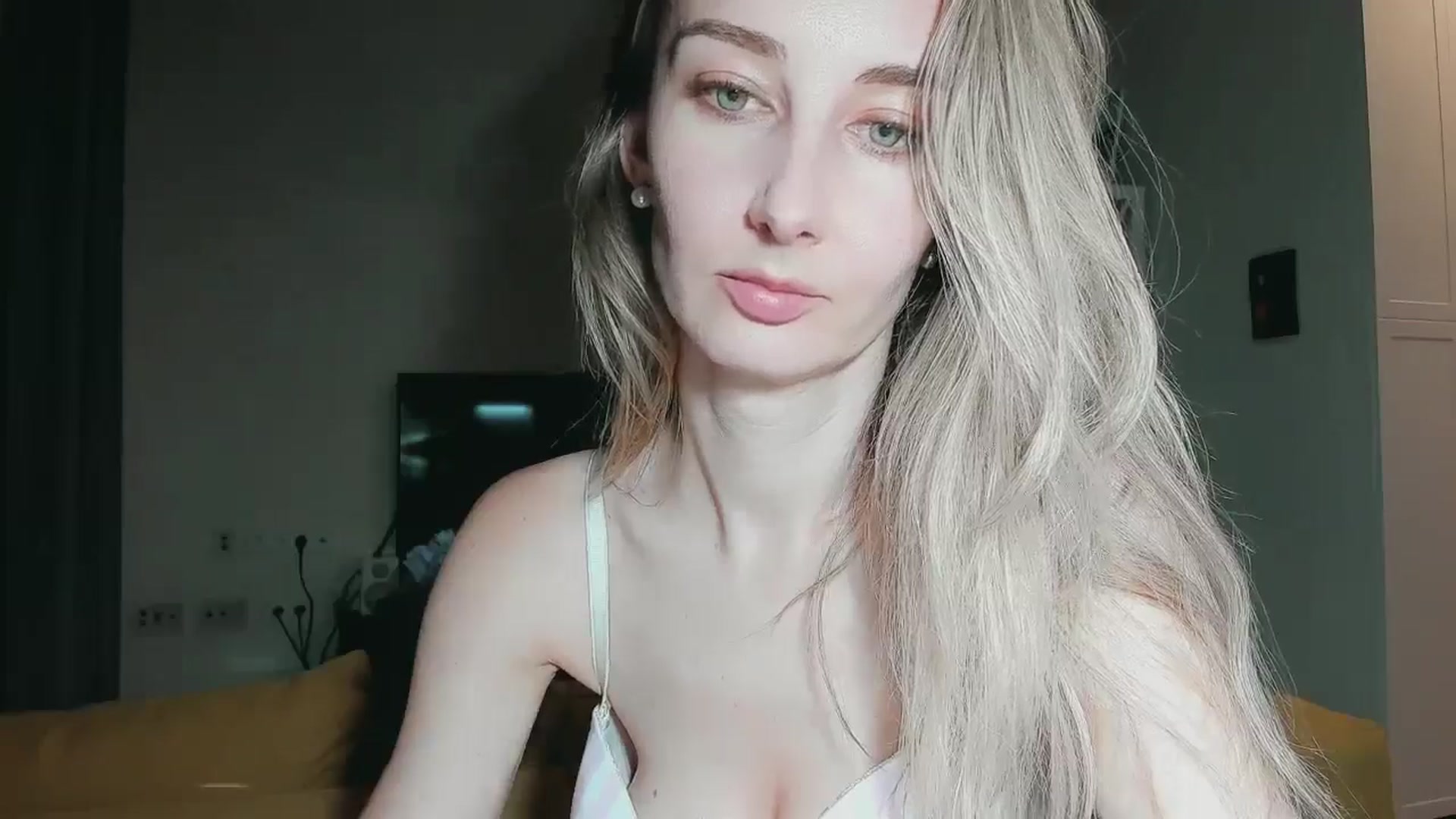 Gallery image thumbnail from User_number's myfreecams stream on, 07/28/2025, 19:55 image 4 of 20