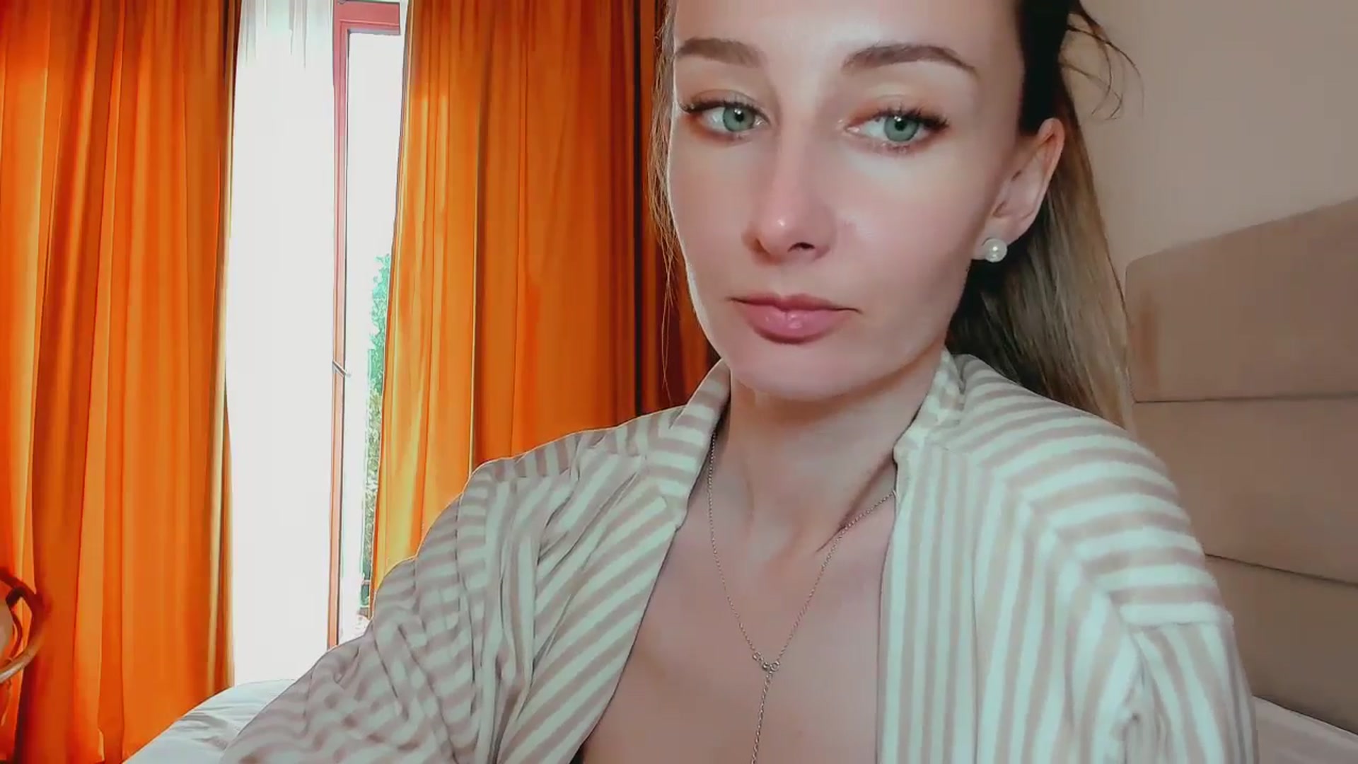 Gallery image thumbnail from User_number's myfreecams stream on, 08/25/2025, 14:56 image 16 of 20